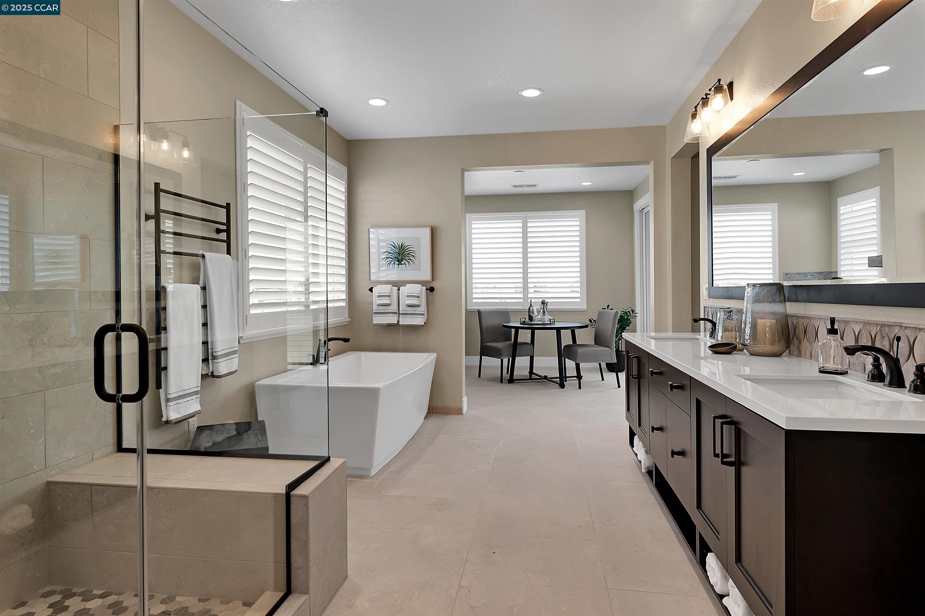 Detail Gallery Image 16 of 22 For 16138 Poulson Ct, Lathrop,  CA 95330 - 5 Beds | 4/1 Baths