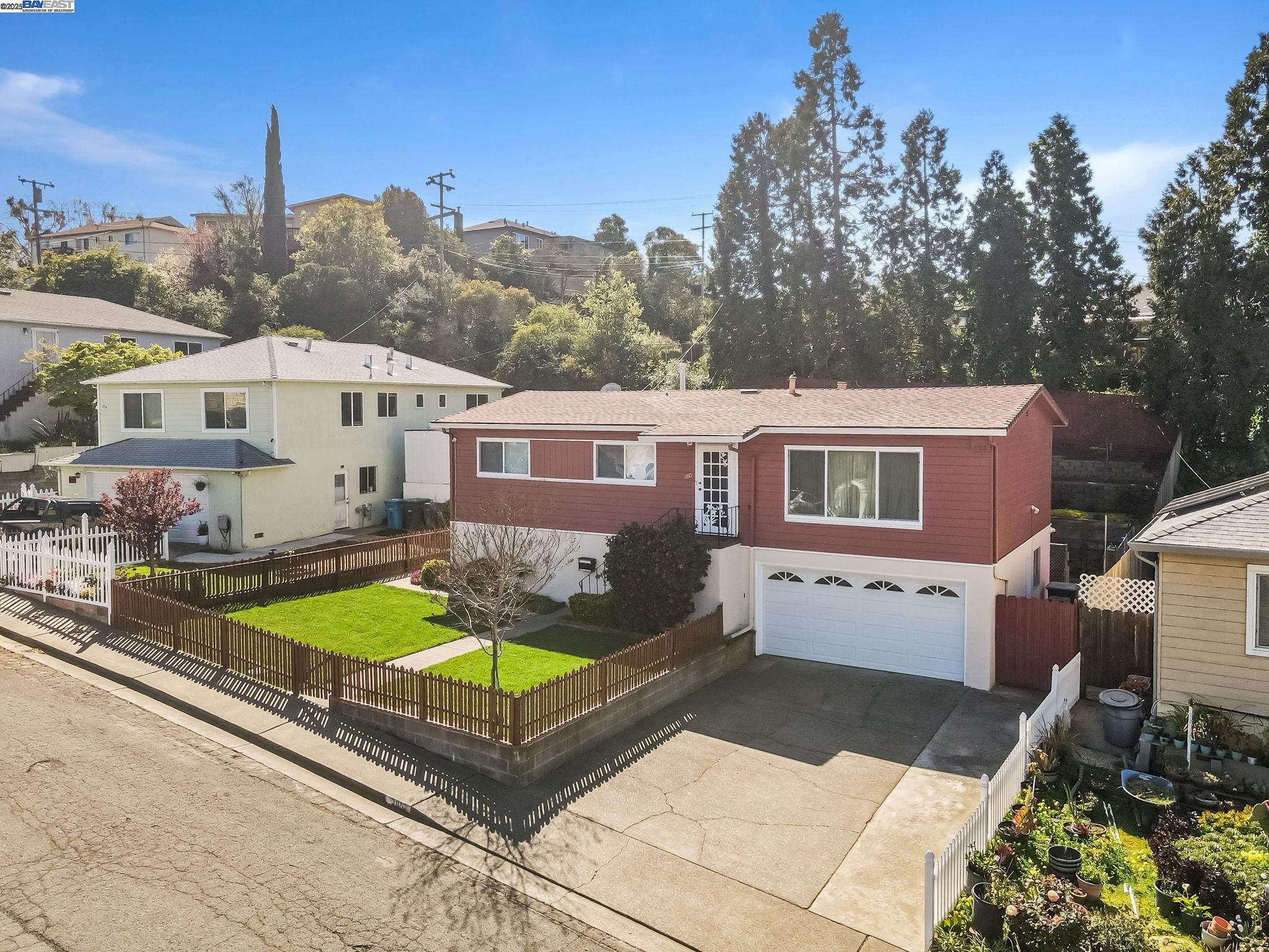 Detail Gallery Image 1 of 1 For 385 San Marino Ave, Vallejo,  CA 94589 - 3 Beds | 2 Baths