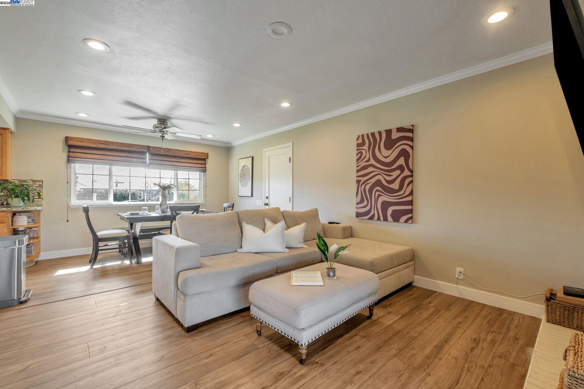 Detail Gallery Image 10 of 47 For 1480 Lemos Lane, Fremont,  CA 94539 - 3 Beds | 2 Baths