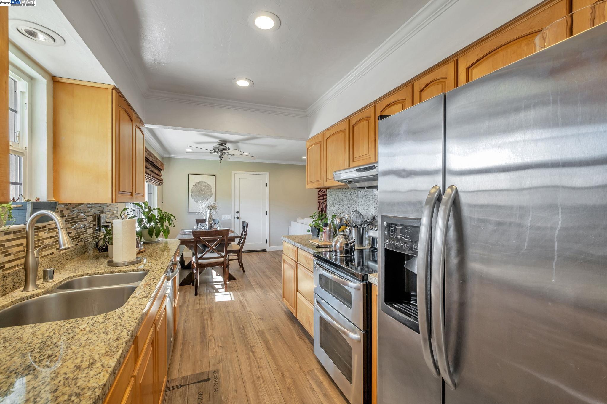 Detail Gallery Image 12 of 47 For 1480 Lemos Lane, Fremont,  CA 94539 - 3 Beds | 2 Baths