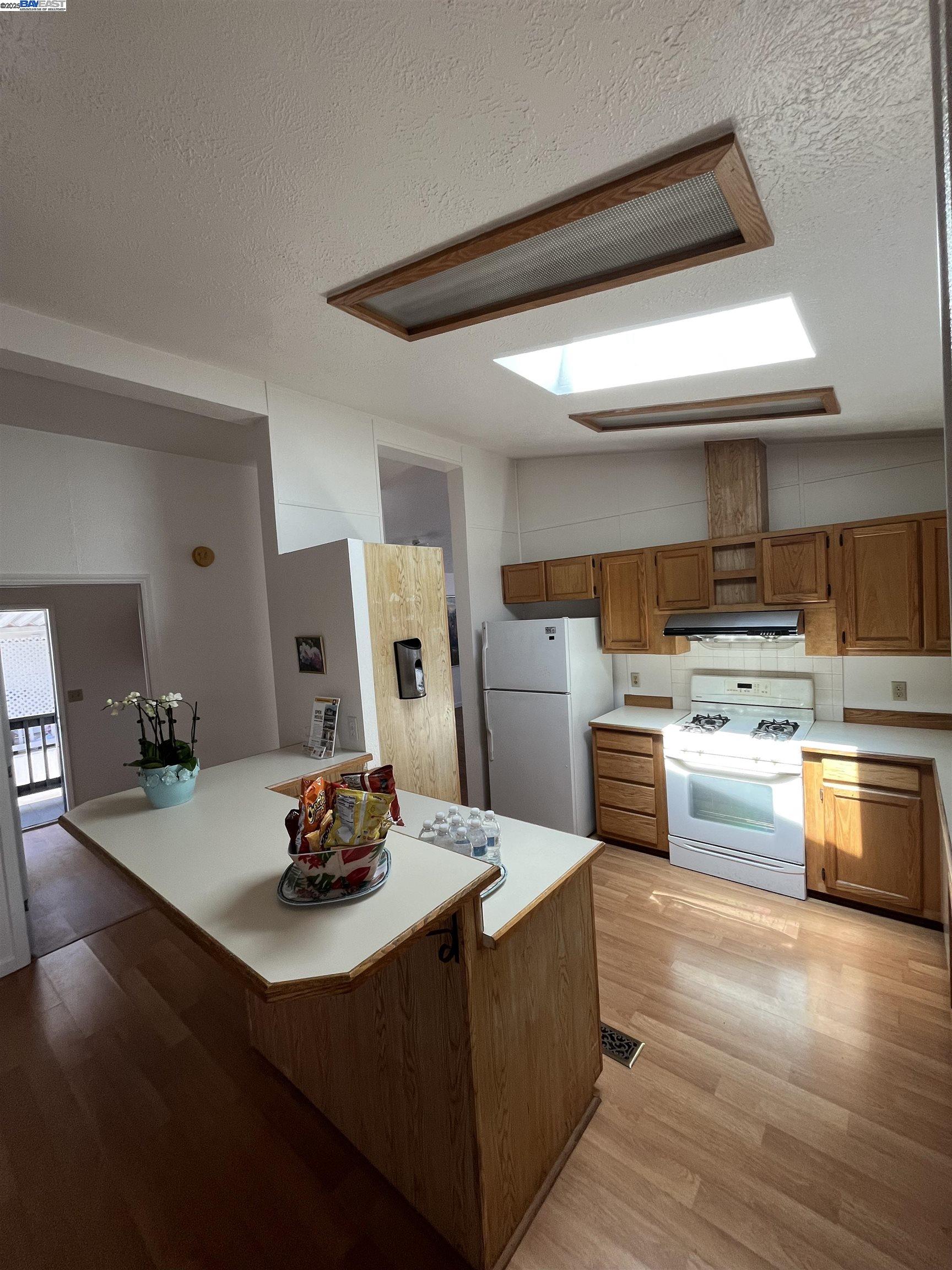 Detail Gallery Image 23 of 29 For 1085 Tasman Dr #241,  Sunnyvale,  CA 94089 - 2 Beds | 2 Baths