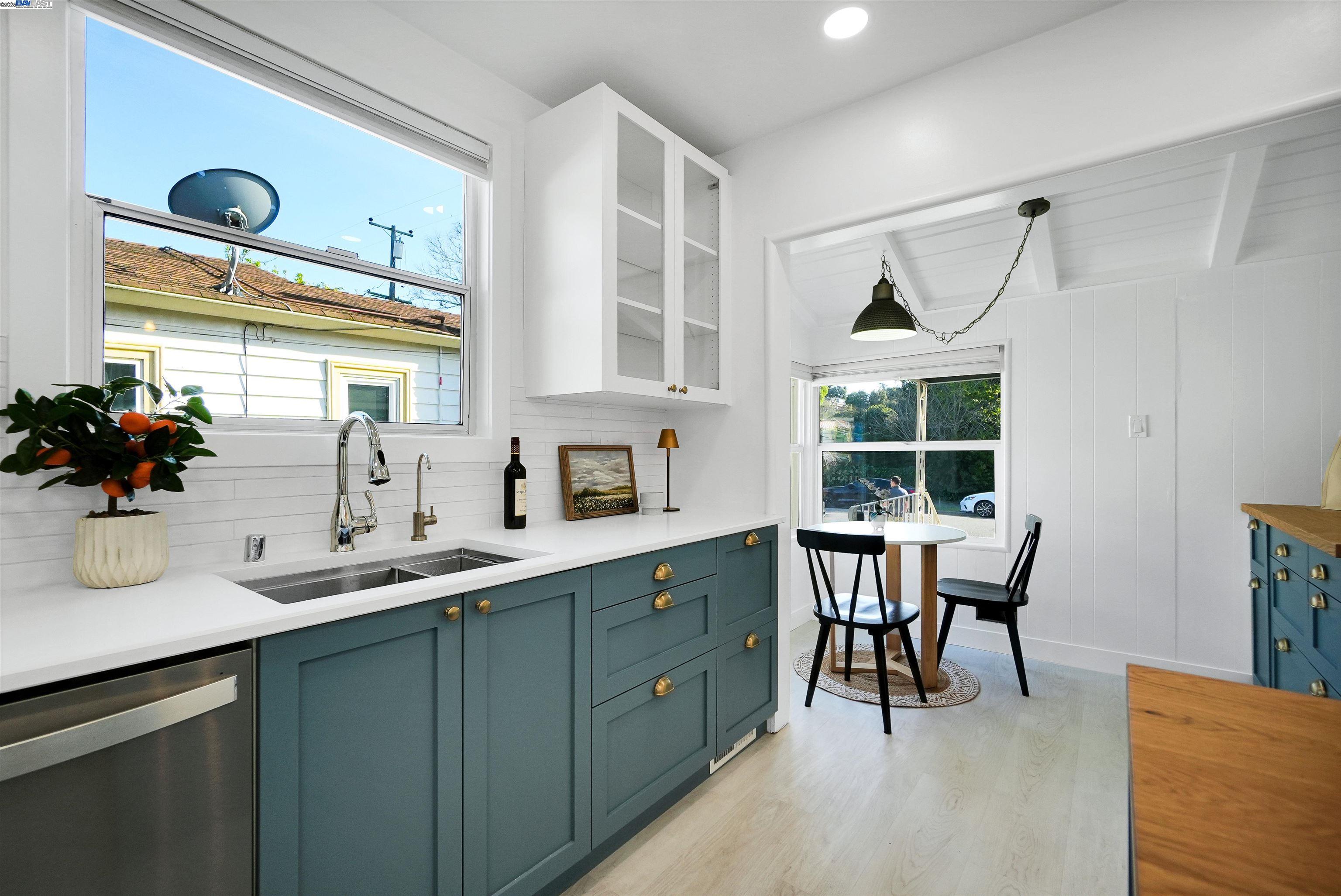 property-img