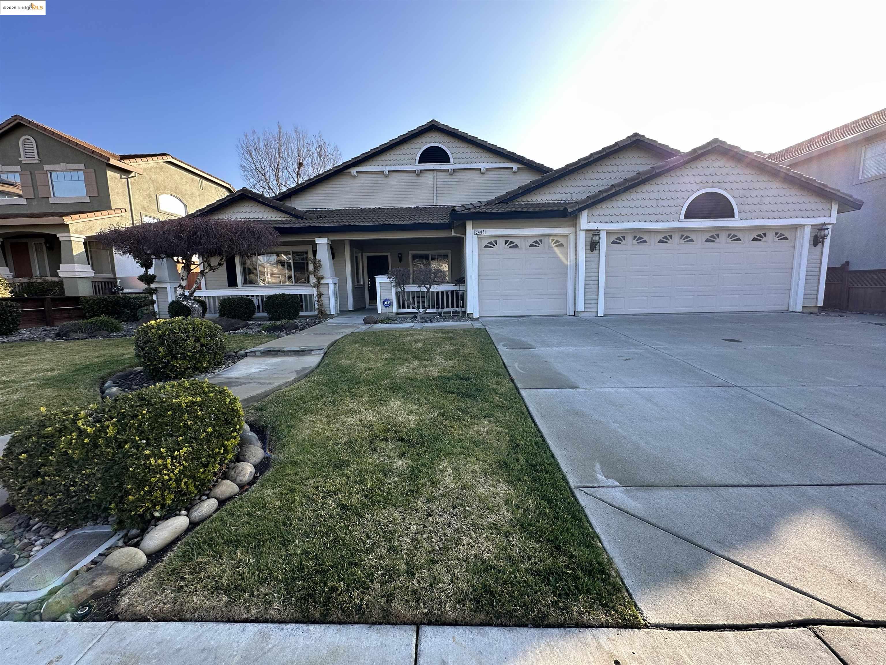 Detail Gallery Image 1 of 1 For 5403 Cherokee Way, Antioch,  CA 94531 - 4 Beds | 2/1 Baths