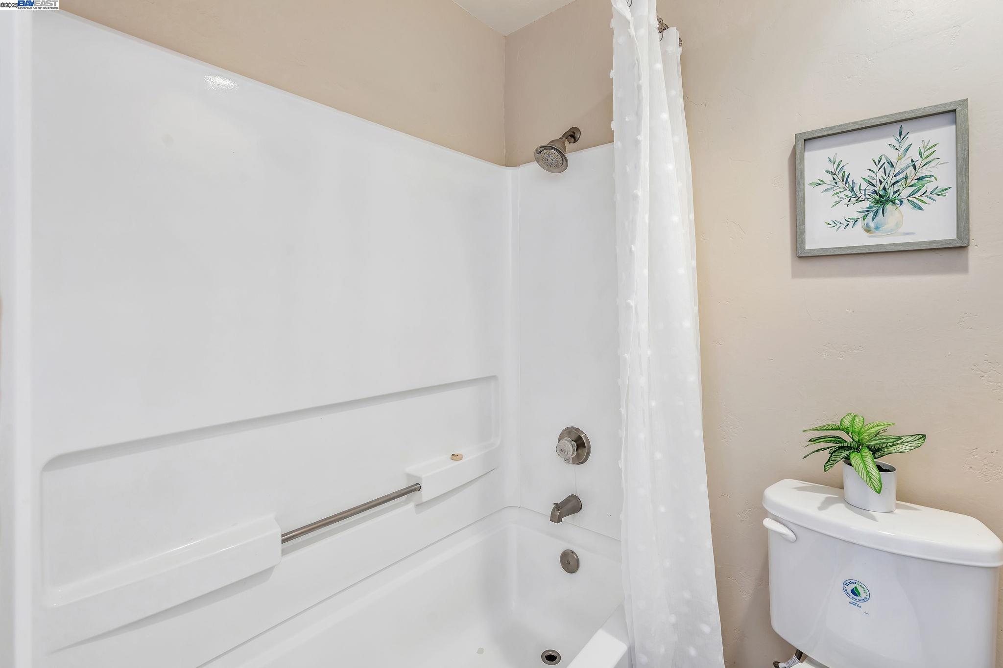 Photo #24: 41091972 Listing: Photo #24