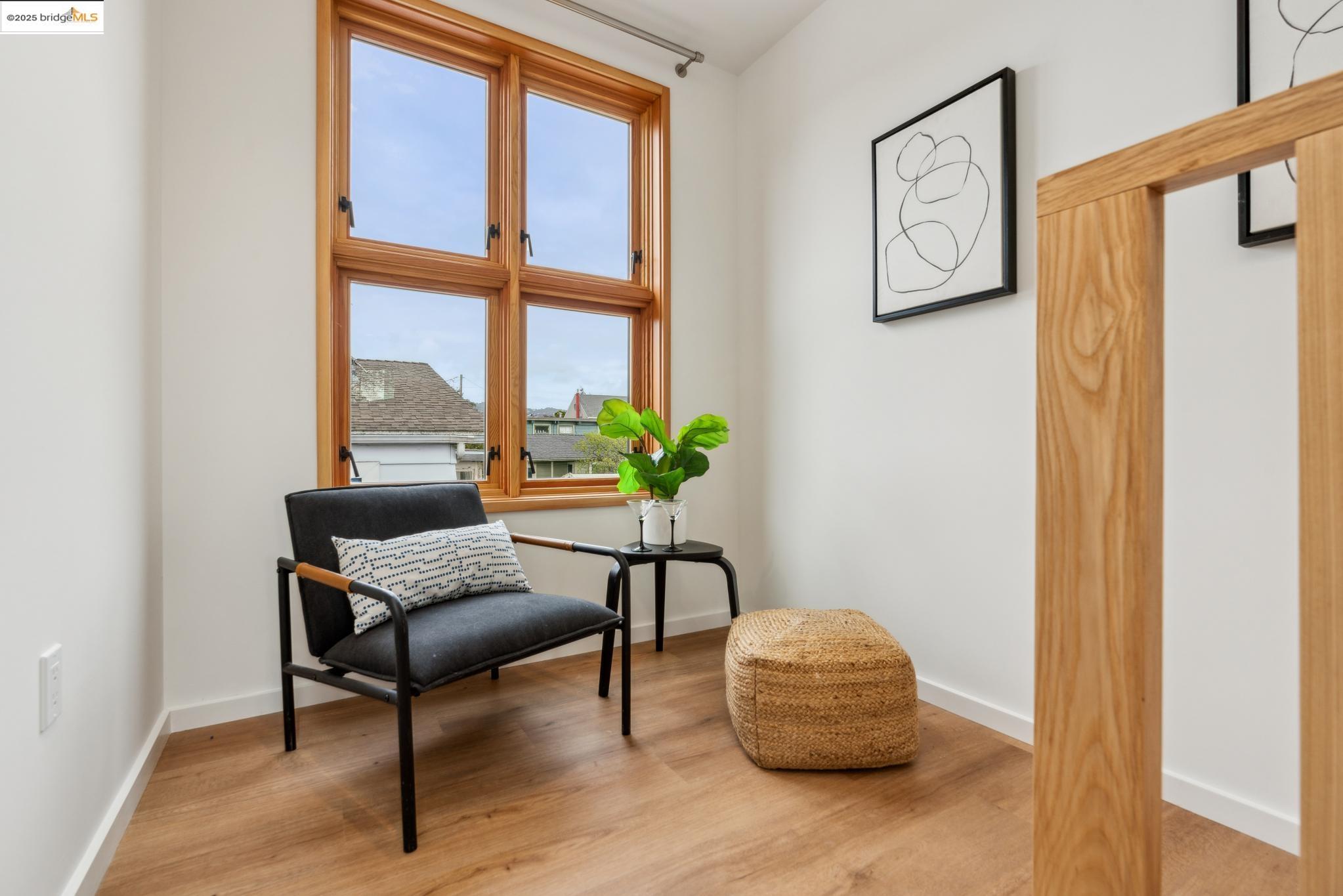 property-img