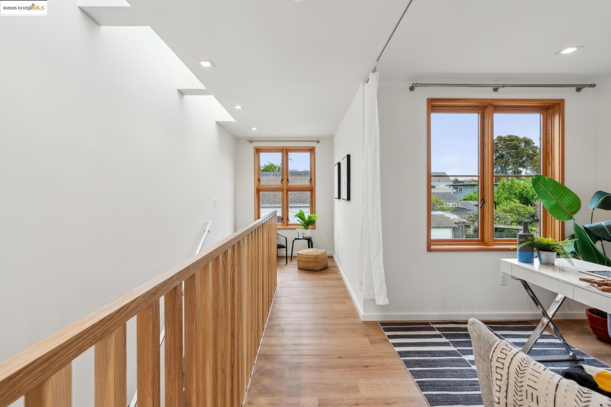 property-img