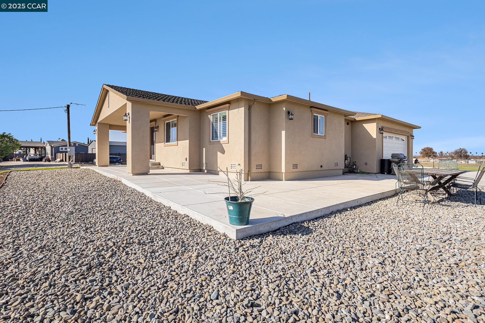 Detail Gallery Image 6 of 34 For 89 Homestead Rd, Tracy,  CA 95304 - 4 Beds | 2 Baths