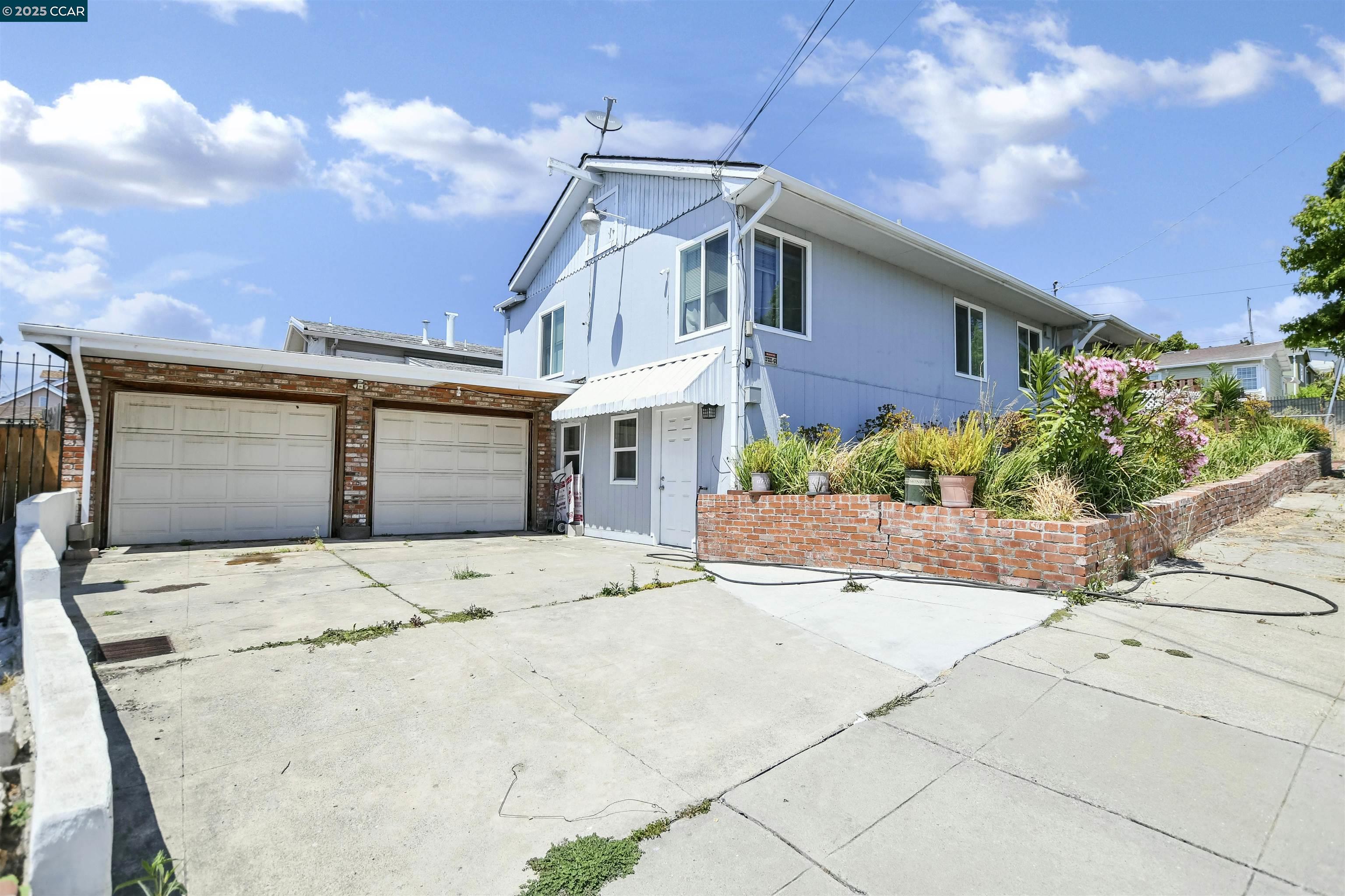 Detail Gallery Image 17 of 27 For 9899 Thermal Street, Oakland,  CA 94605-4864 - – Beds | – Baths