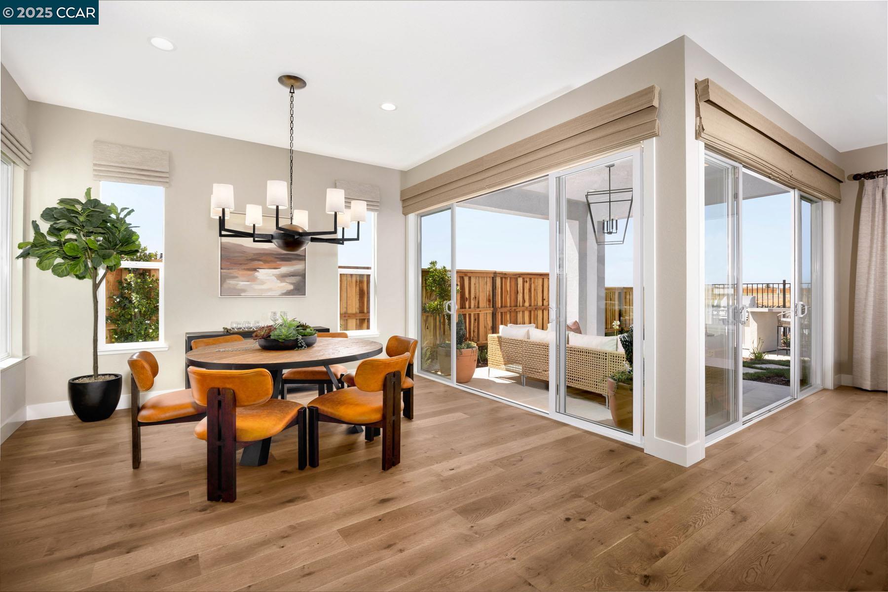 Detail Gallery Image 2 of 10 For 17657 Bushwick Lane, Lathrop,  CA 95330 - 5 Beds | 3 Baths