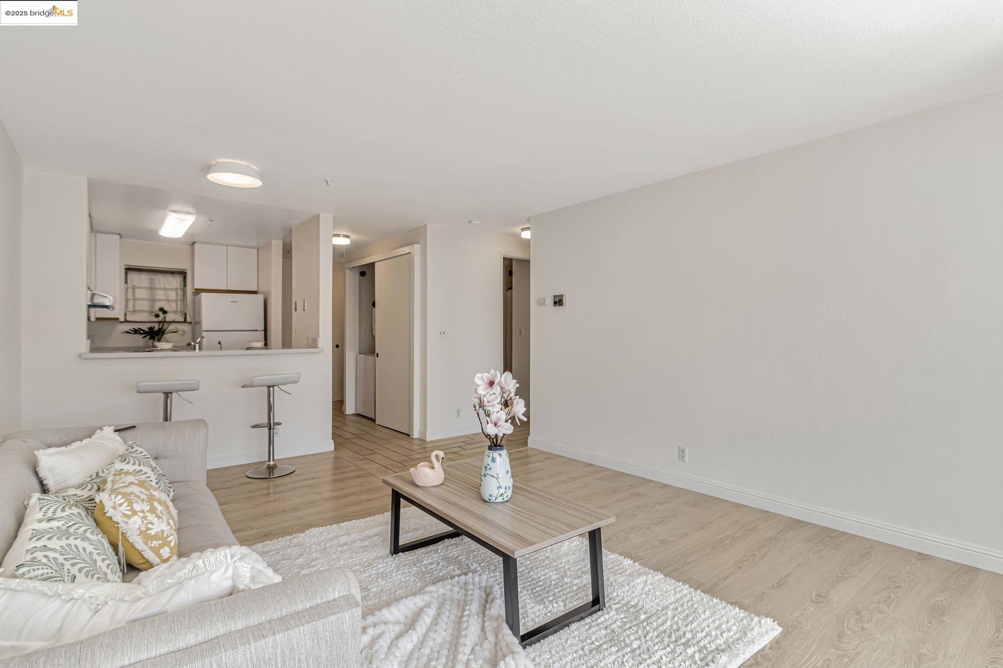 Photo #12: 41091988 Listing: Photo #12