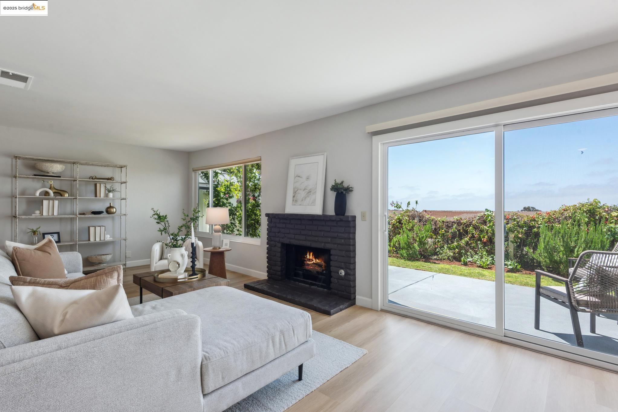 Photo #17: 41091989 Listing: Photo #17