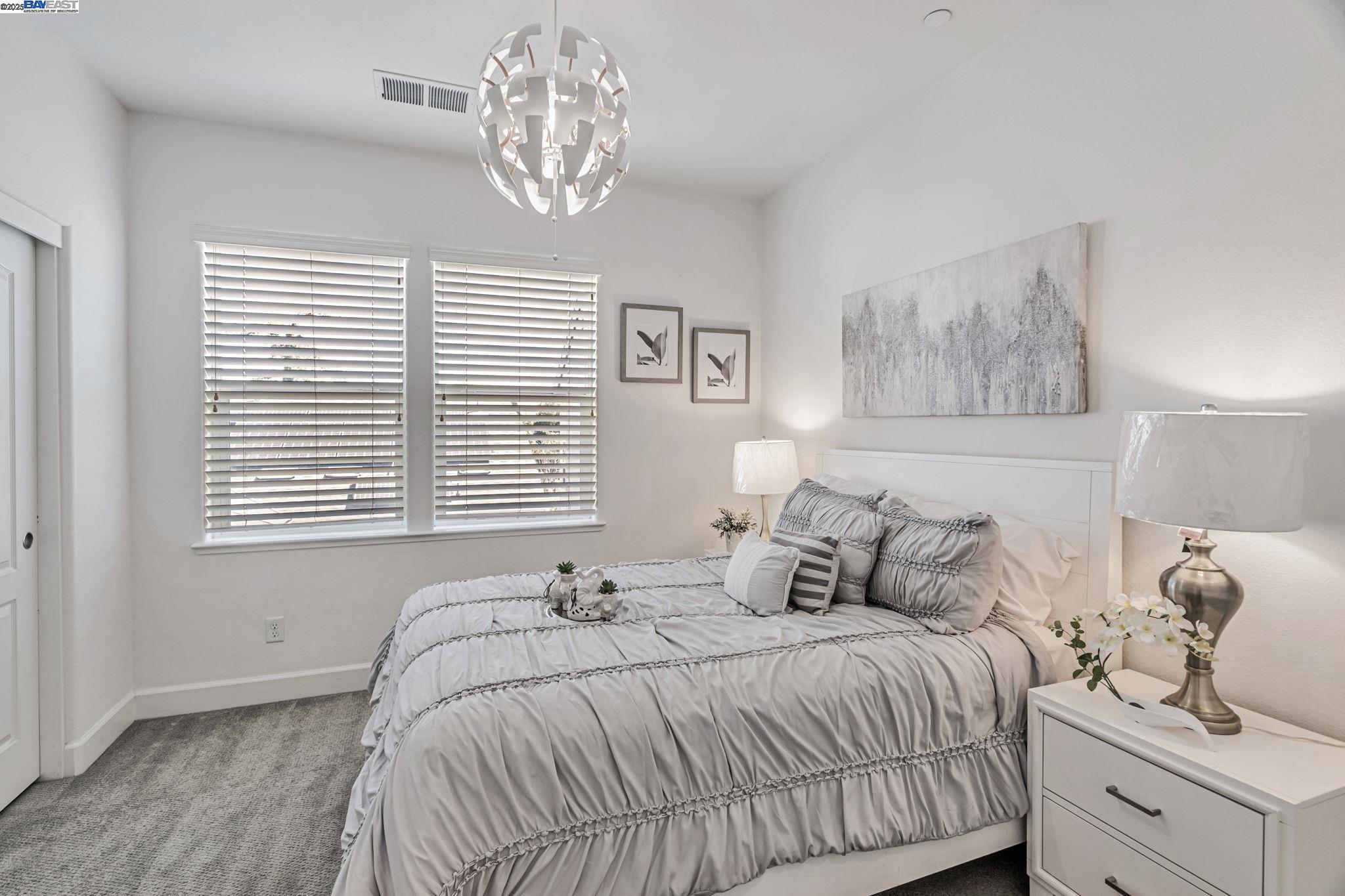 Detail Gallery Image 11 of 20 For 705 Cannery Pl, San Jose,  CA 95112 - 3 Beds | 3/1 Baths