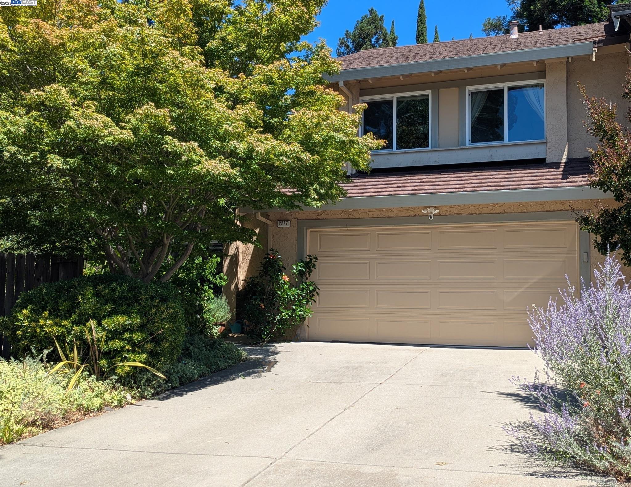 Detail Gallery Image 1 of 1 For 2277 Stillcreek Ct, Martinez,  CA 94553 - 3 Beds | 2/1 Baths