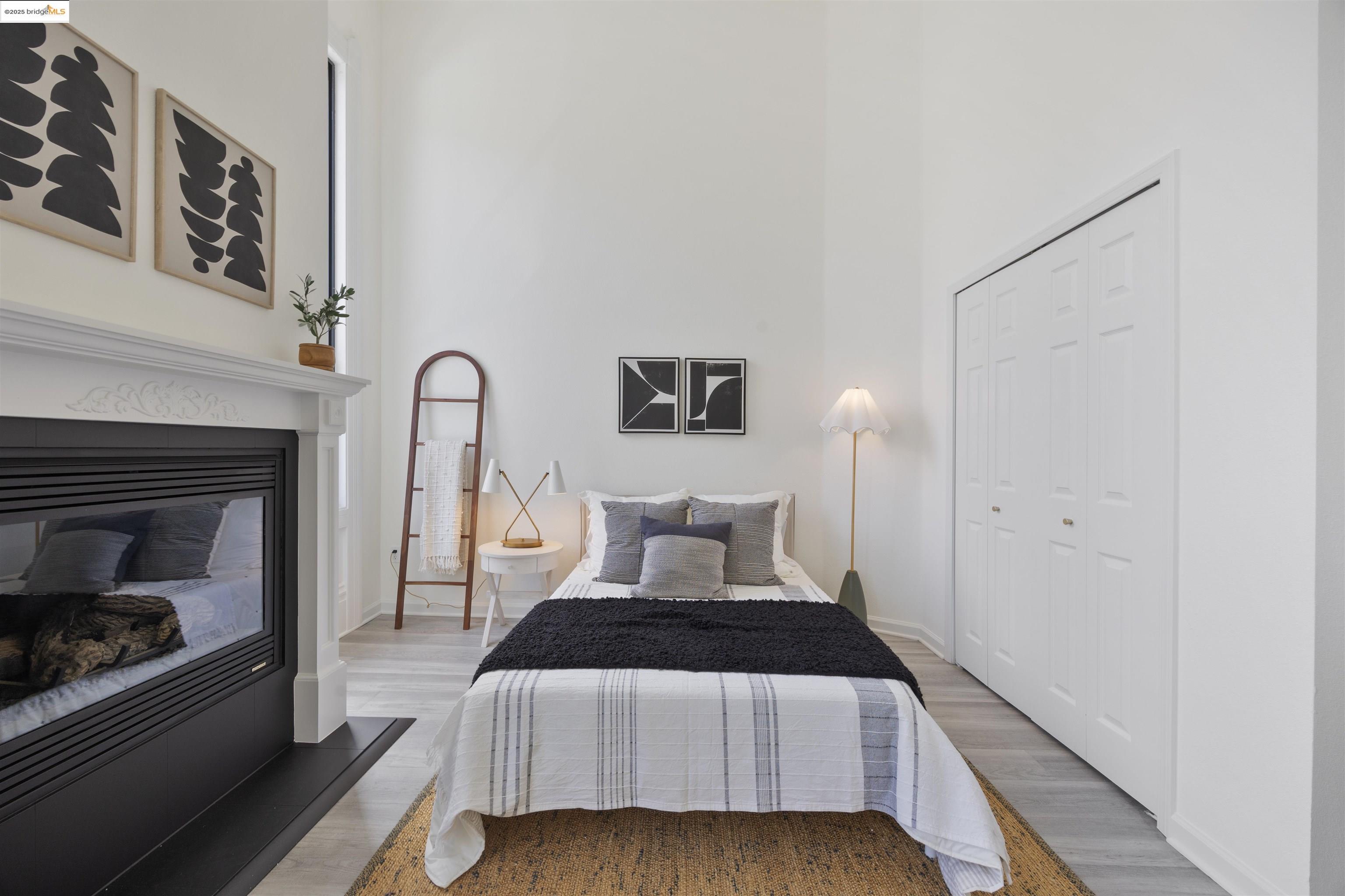 Detail Gallery Image 7 of 19 For 1909 San Pablo Ave #G,  Oakland,  CA 94612 - 1 Beds | 1 Baths