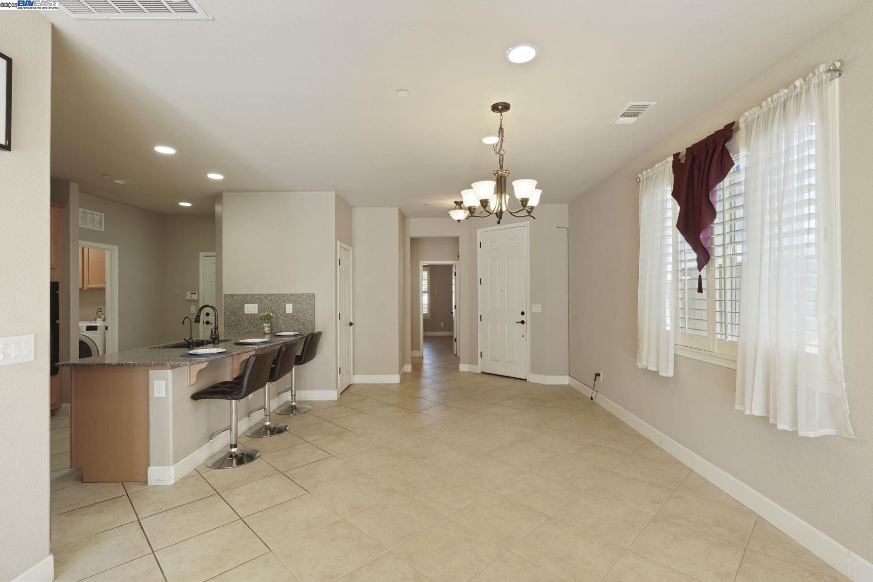Detail Gallery Image 19 of 51 For 2961 Clear Point Way, Manteca,  CA 95336 - 2 Beds | 2 Baths