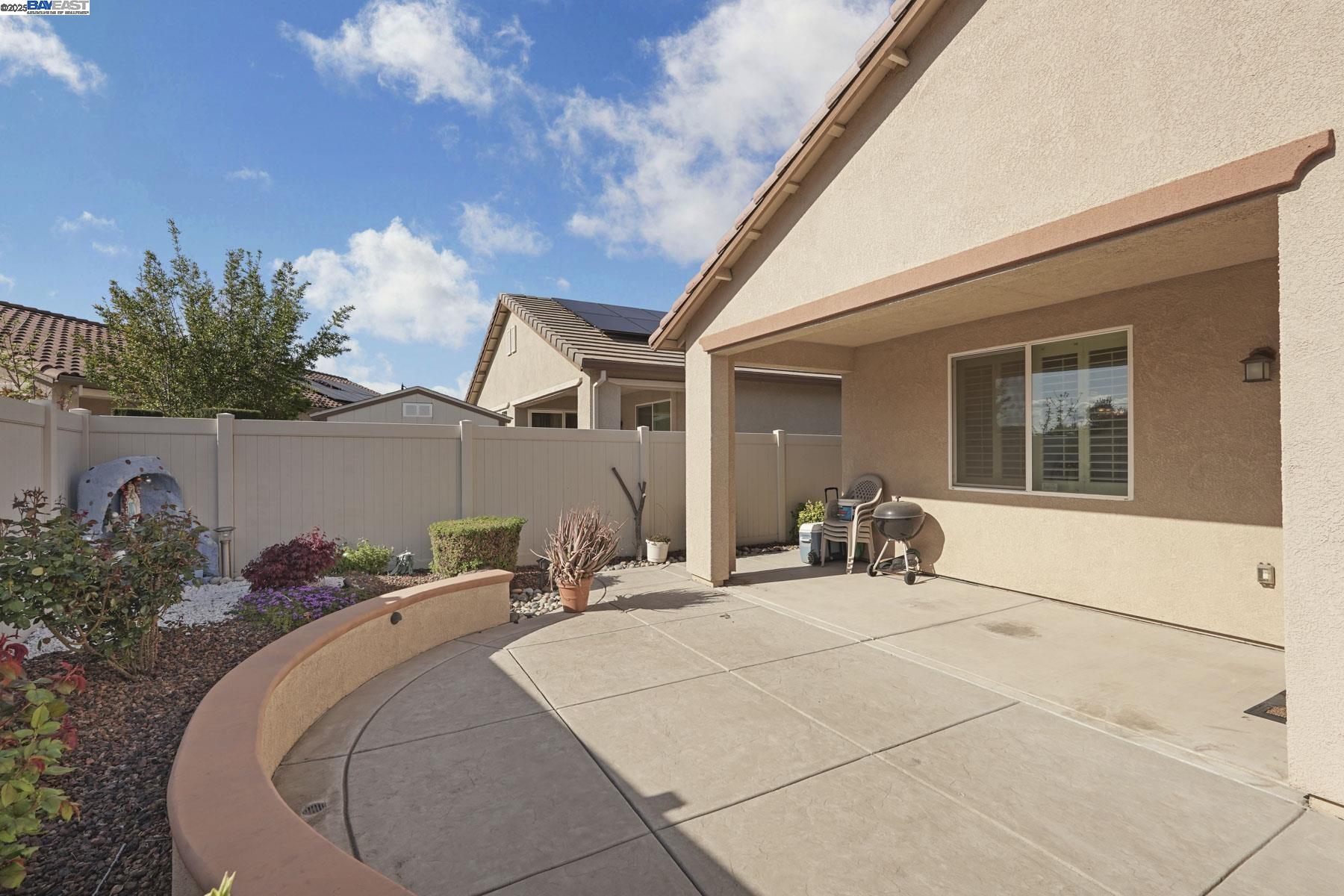 Detail Gallery Image 37 of 51 For 2961 Clear Point Way, Manteca,  CA 95336 - 2 Beds | 2 Baths