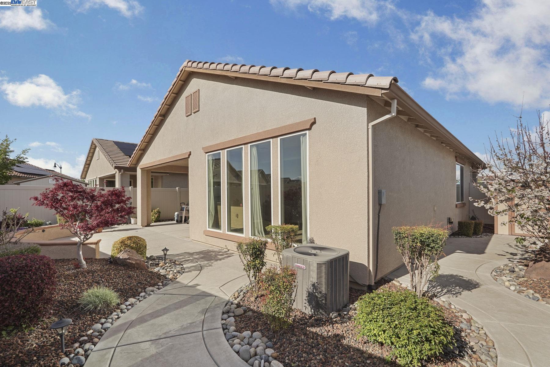 Detail Gallery Image 42 of 51 For 2961 Clear Point Way, Manteca,  CA 95336 - 2 Beds | 2 Baths