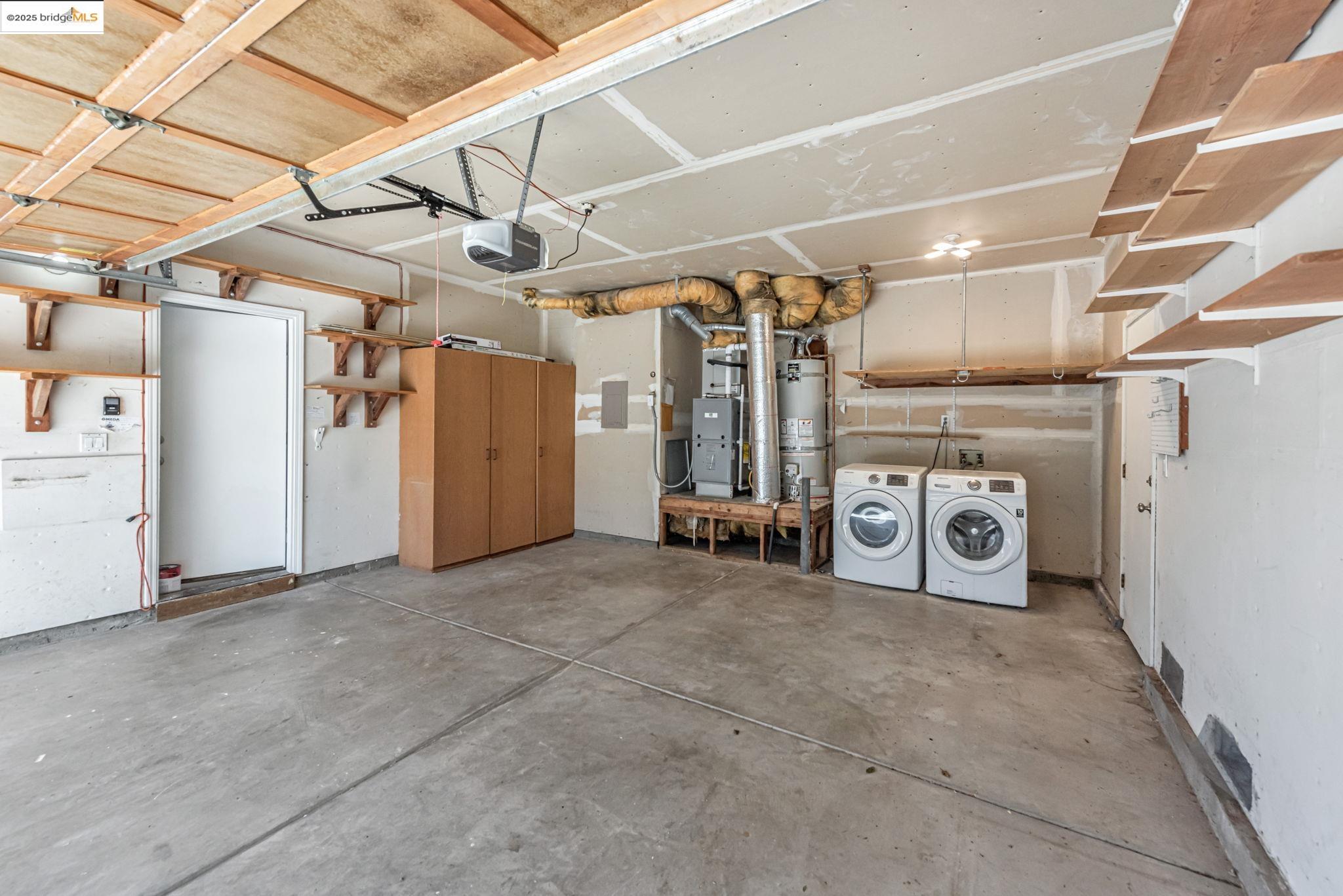 Detail Gallery Image 27 of 34 For 34299 Eucalyptus Ter, Fremont,  CA 94555 - 3 Beds | 2/1 Baths