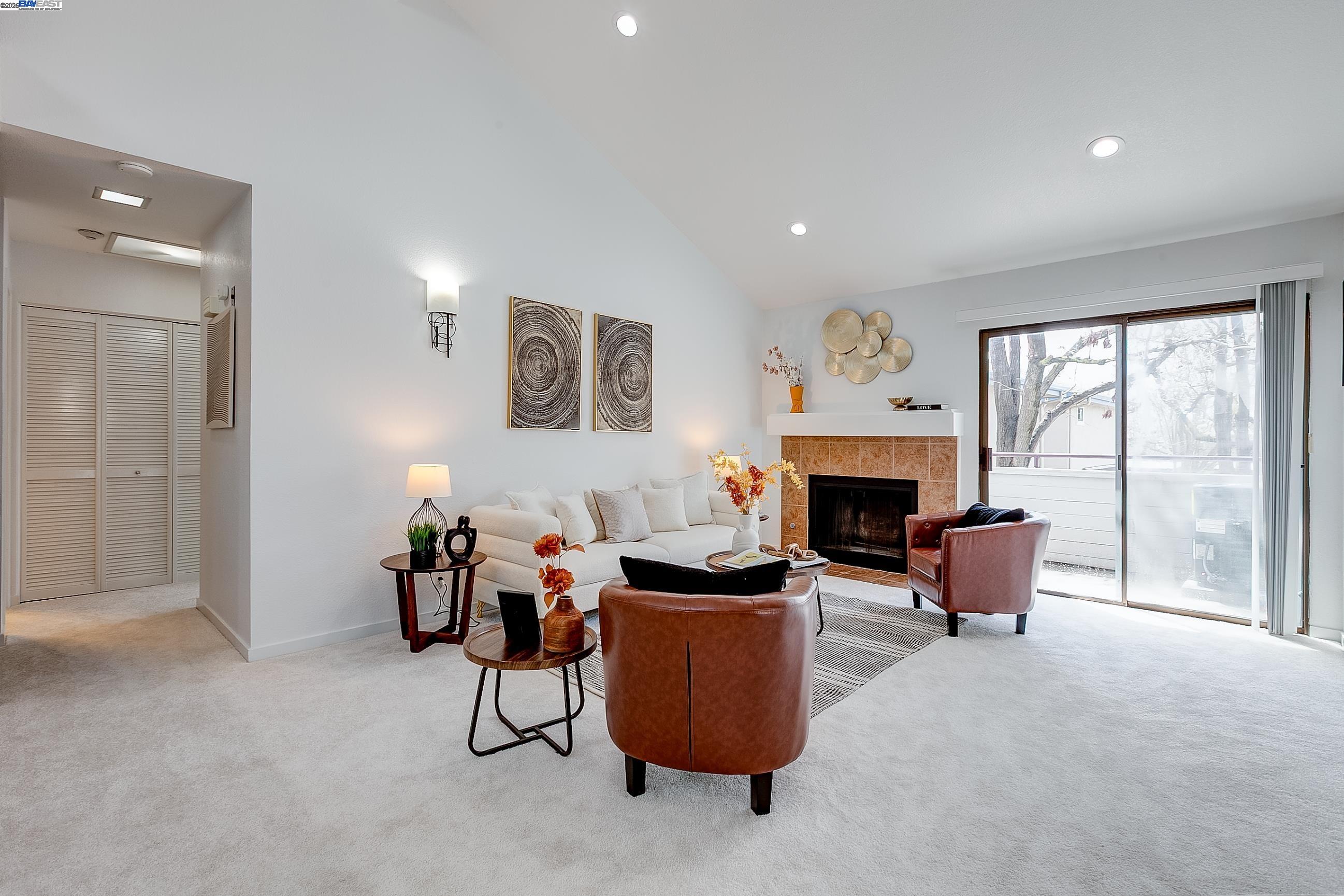Detail Gallery Image 5 of 29 For 6384 Buena Vista Dr #B,  Newark,  CA 94560 - 2 Beds | 2 Baths