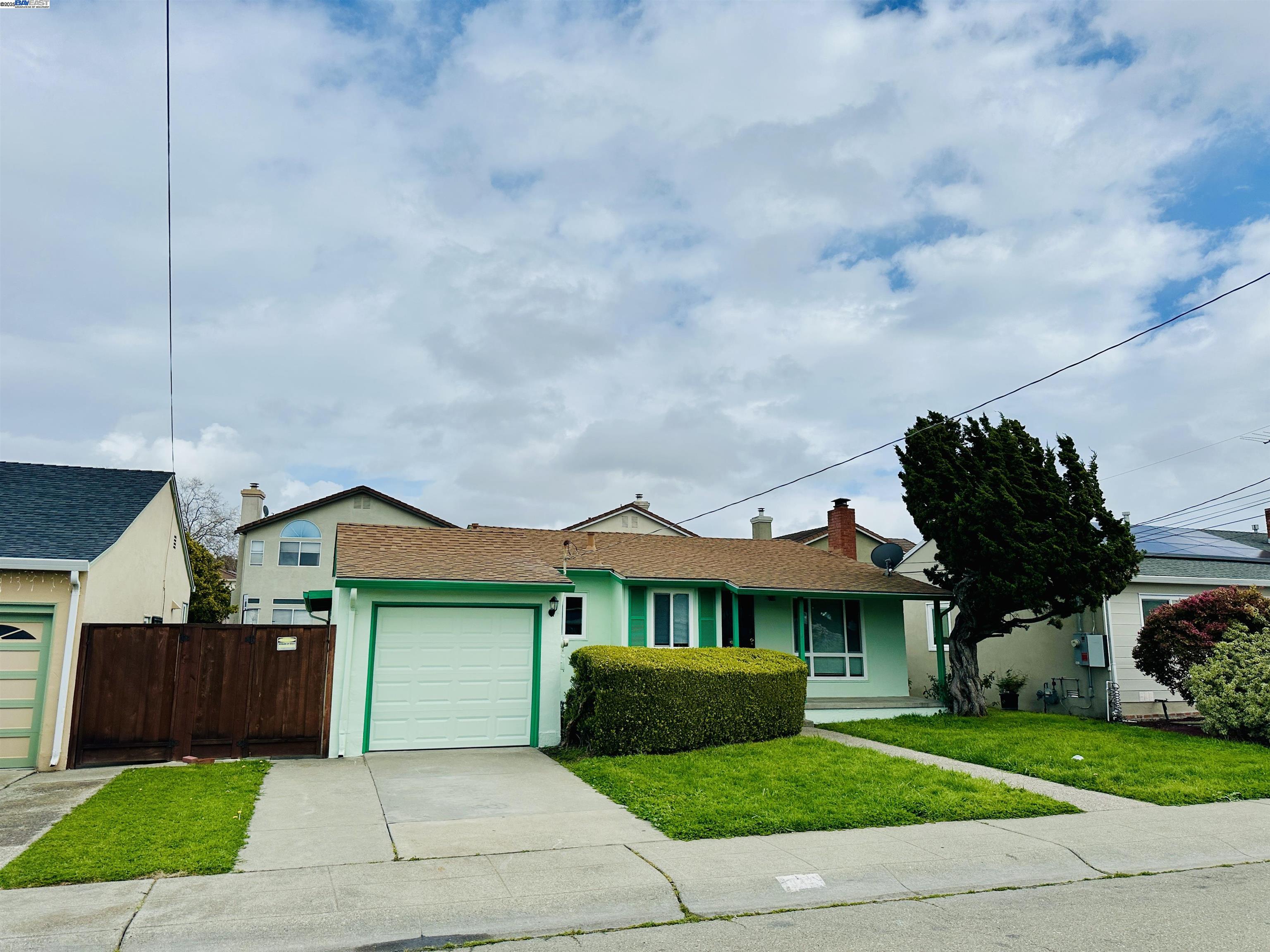 Detail Gallery Image 1 of 1 For 843 Videll St, San Lorenzo,  CA 94580 - 3 Beds | 1 Baths