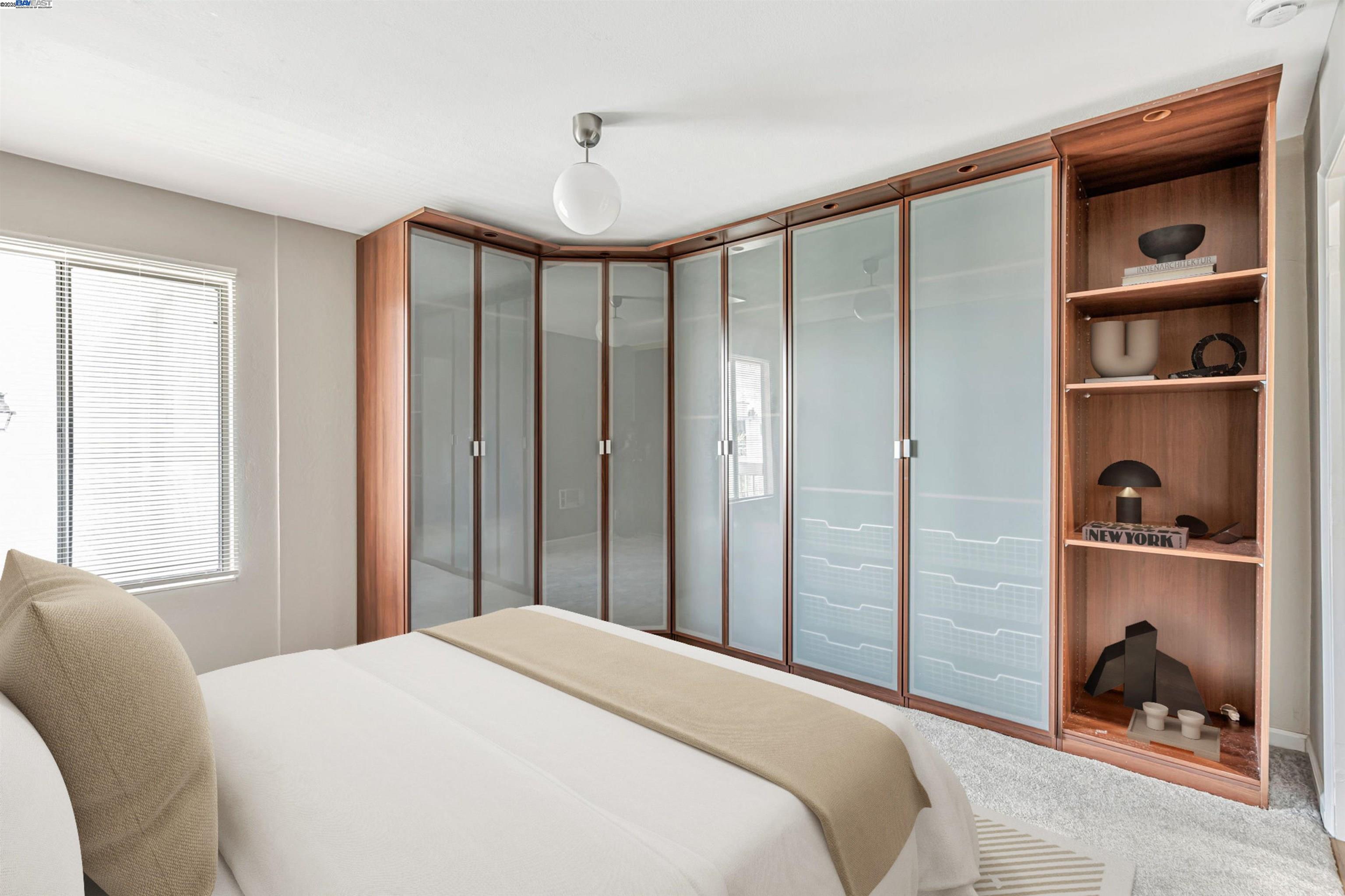 Detail Gallery Image 14 of 40 For 950 Shorepoint Ct #309,  Alameda,  CA 94501 - 1 Beds | 1 Baths