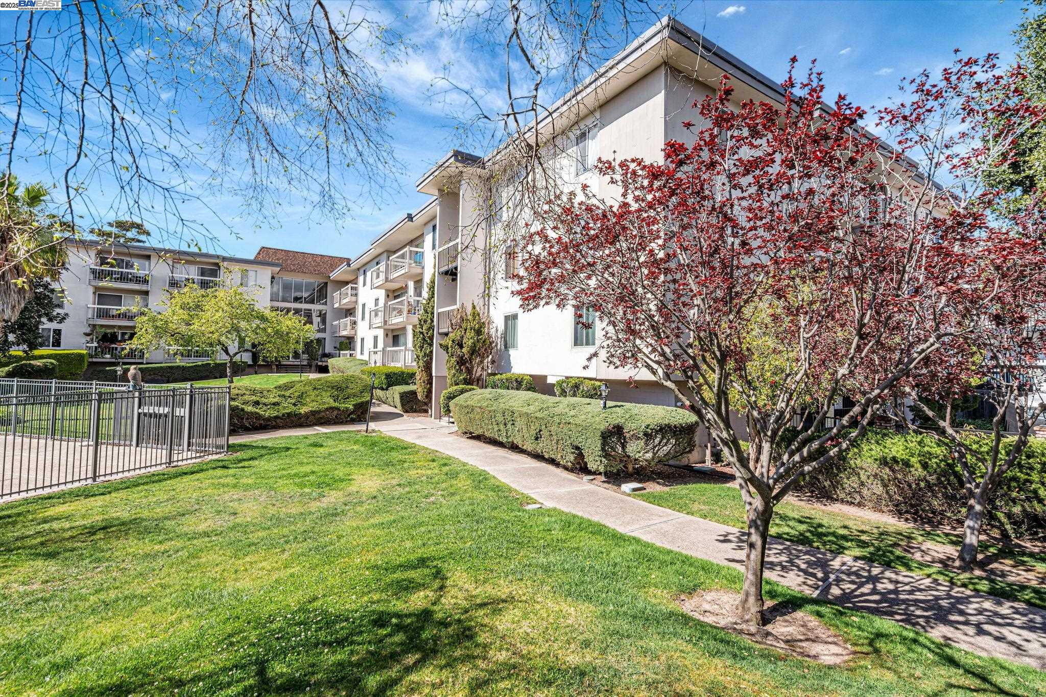 Detail Gallery Image 33 of 40 For 950 Shorepoint Ct #309,  Alameda,  CA 94501 - 1 Beds | 1 Baths
