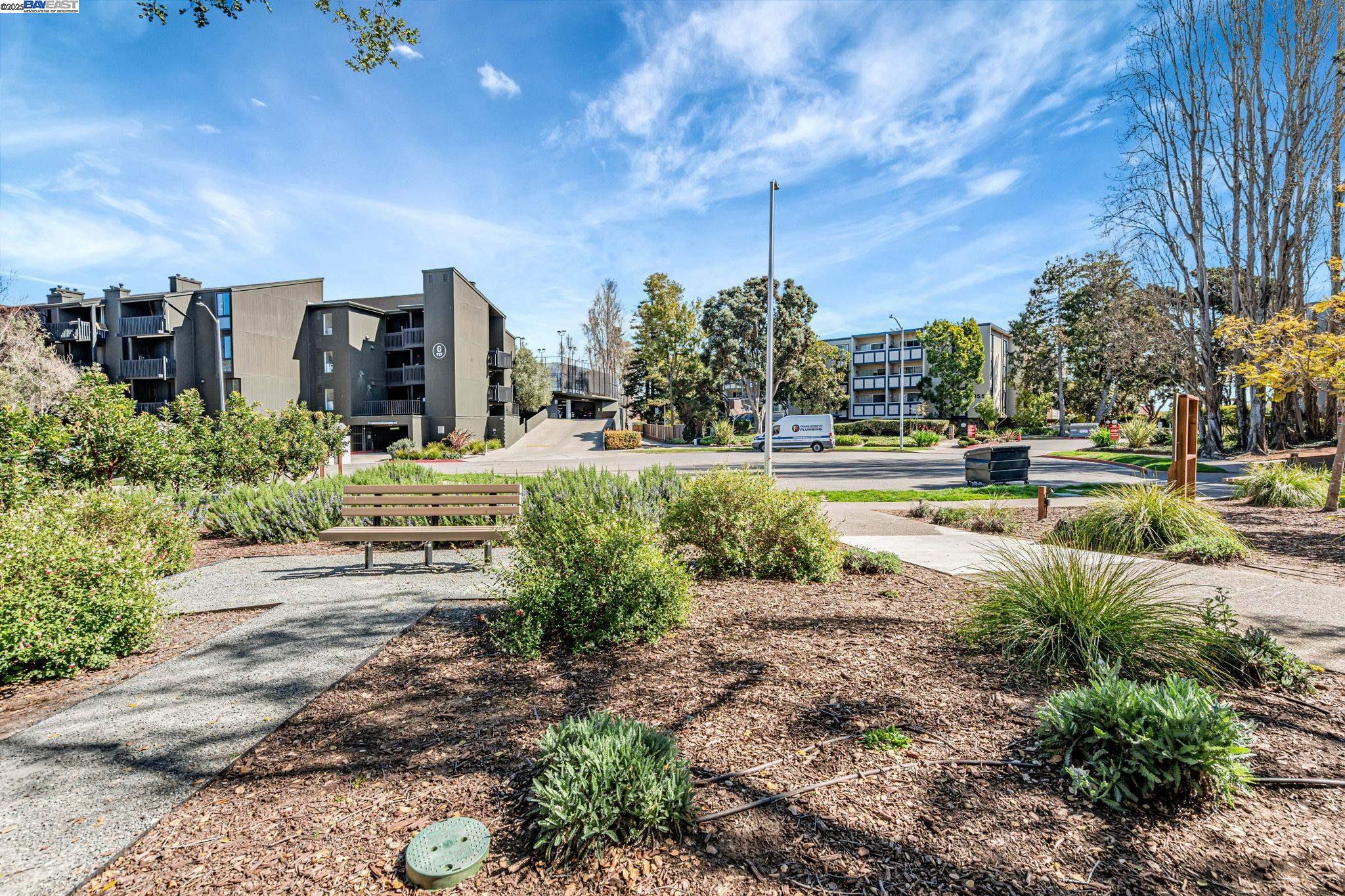 Detail Gallery Image 36 of 40 For 950 Shorepoint Ct #309,  Alameda,  CA 94501 - 1 Beds | 1 Baths