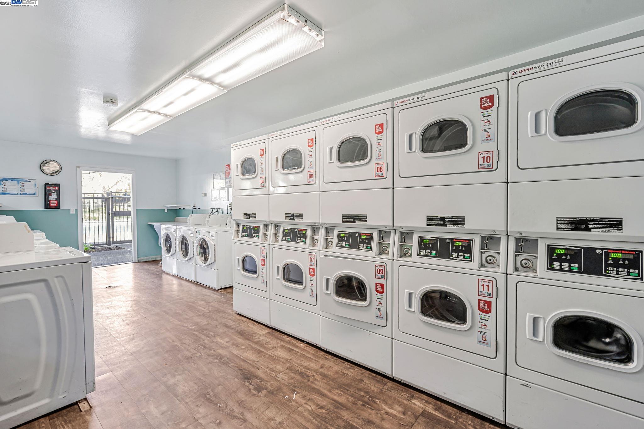 Detail Gallery Image 38 of 40 For 950 Shorepoint Ct #309,  Alameda,  CA 94501 - 1 Beds | 1 Baths