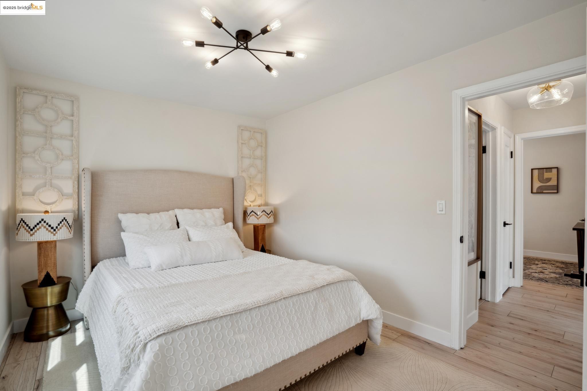 Detail Gallery Image 14 of 38 For 928 N 7th St, San Jose,  CA 95112 - 3 Beds | 2 Baths