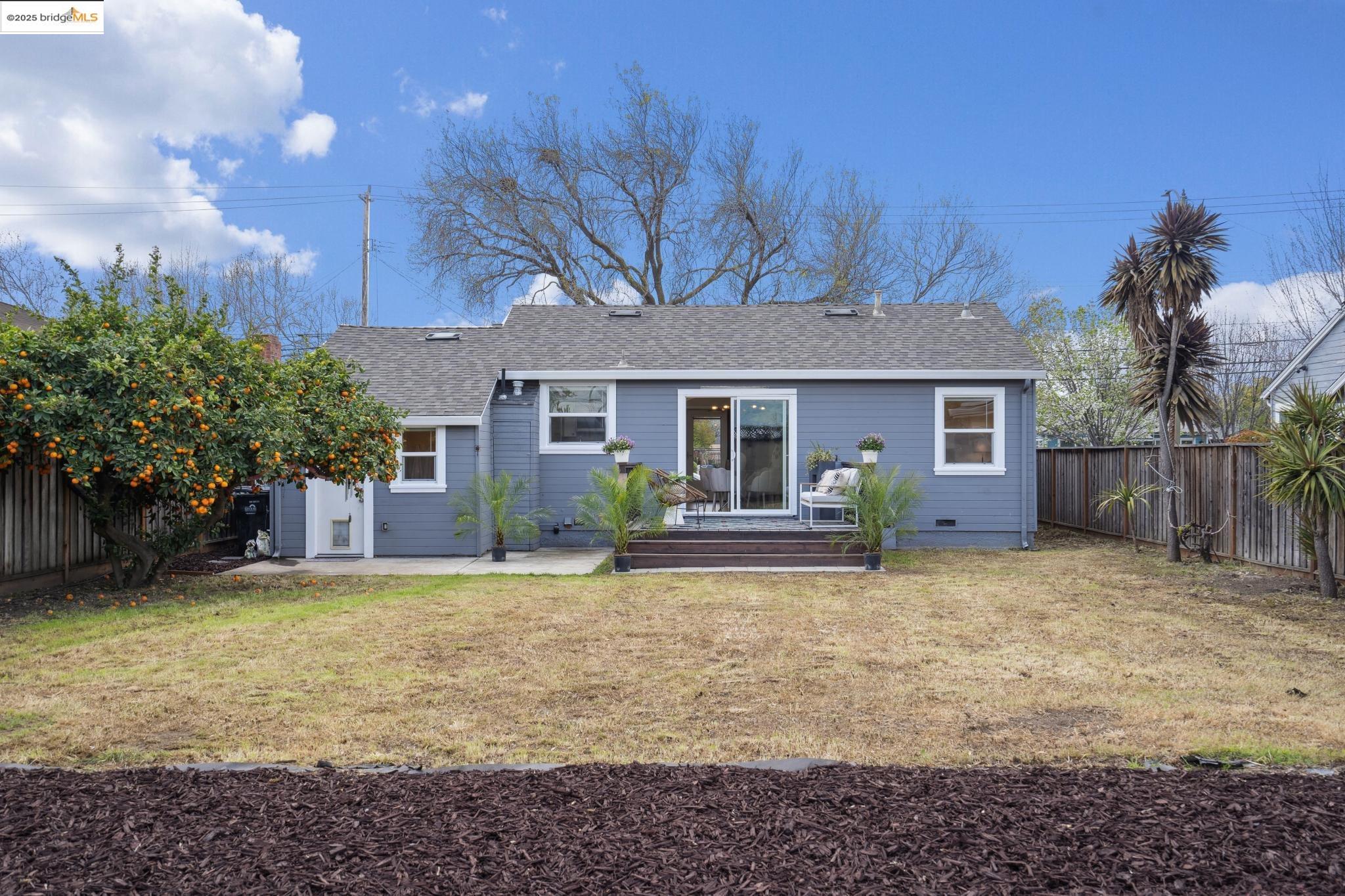 Detail Gallery Image 32 of 38 For 928 N 7th St, San Jose,  CA 95112 - 3 Beds | 2 Baths