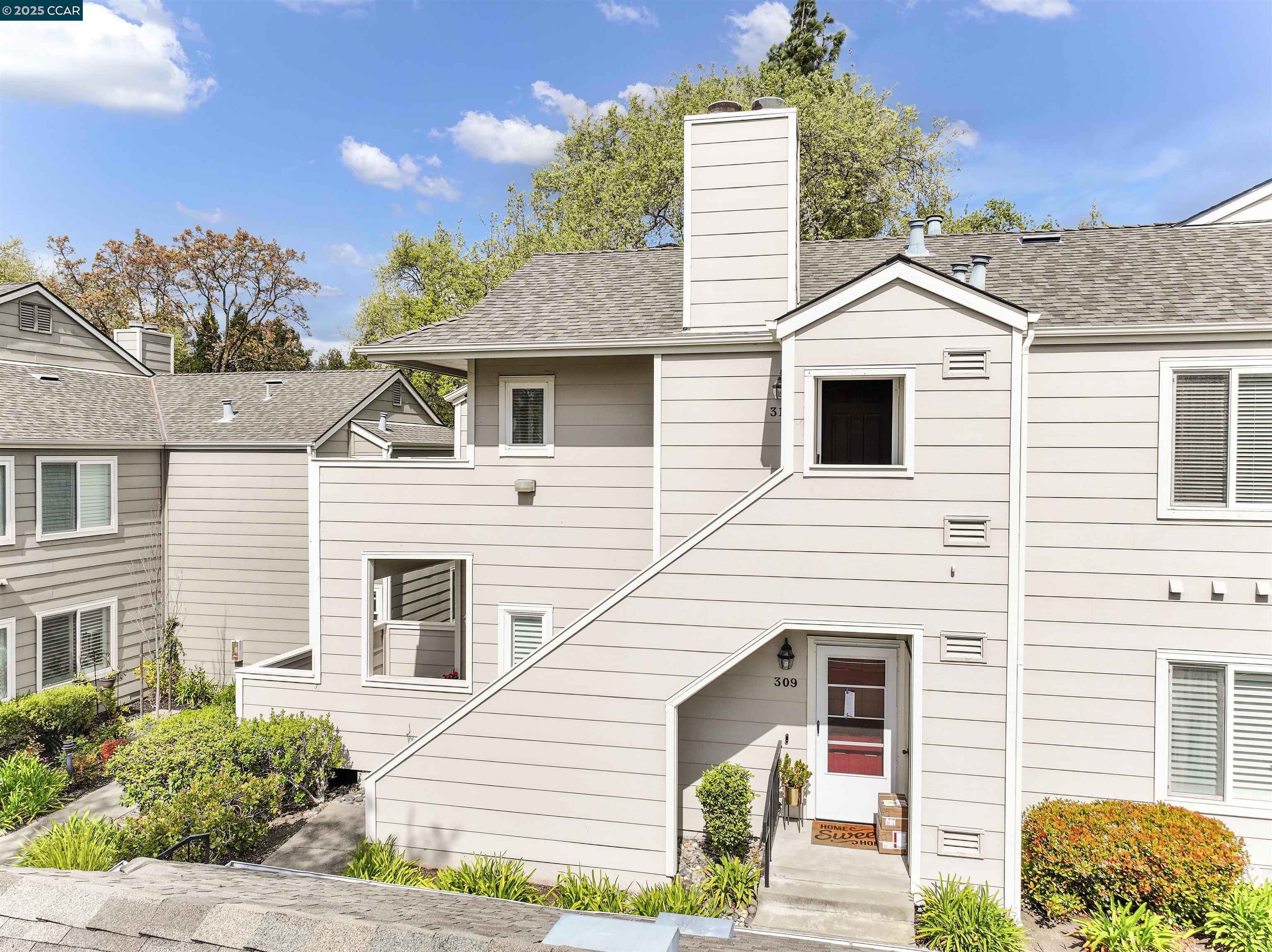 More Details about MLS # 41092044 : 310 NORRIS CANYON TER