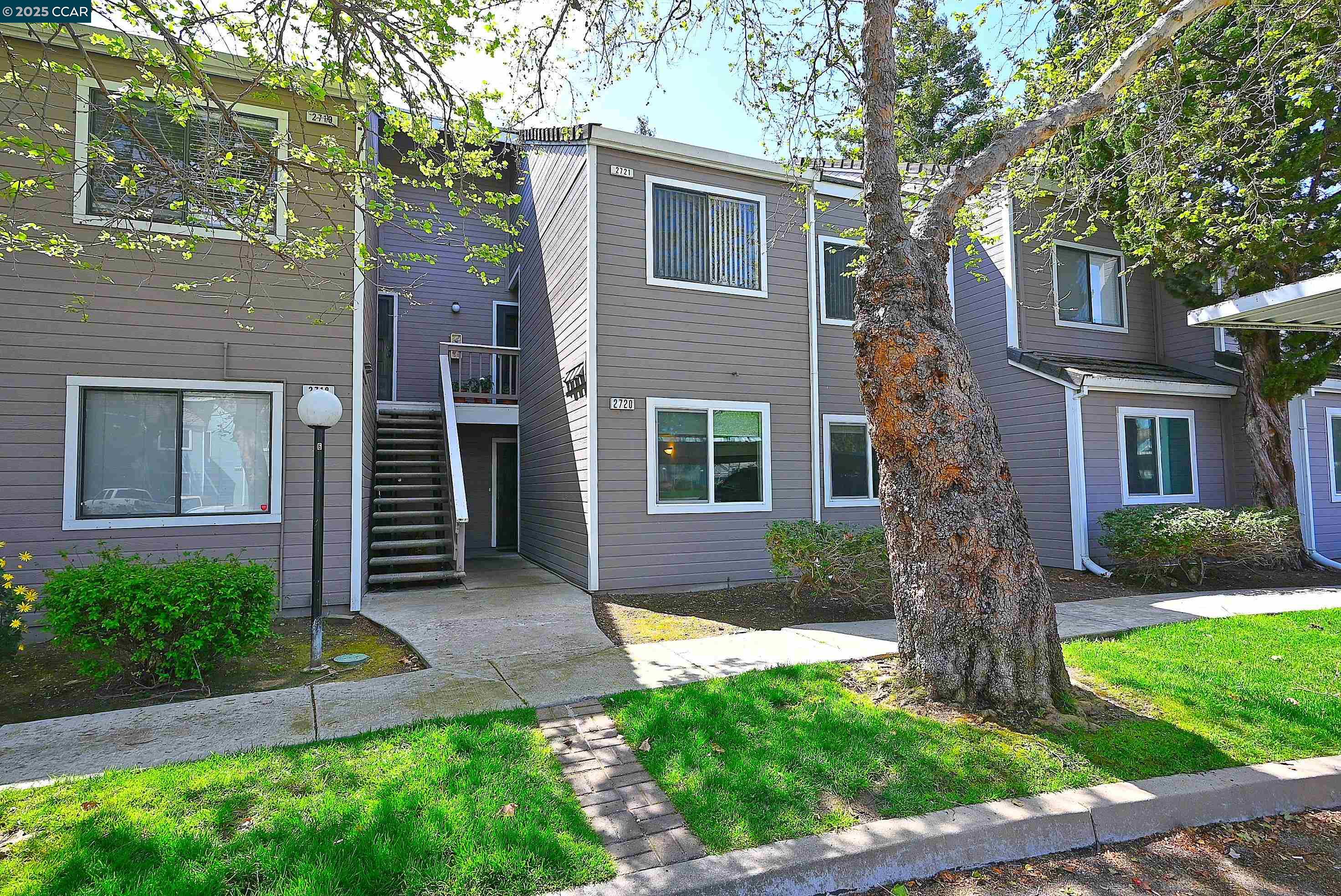 Detail Gallery Image 1 of 1 For 2720 Ivy Ln #212,  Antioch,  CA 94531 - 2 Beds | 2 Baths