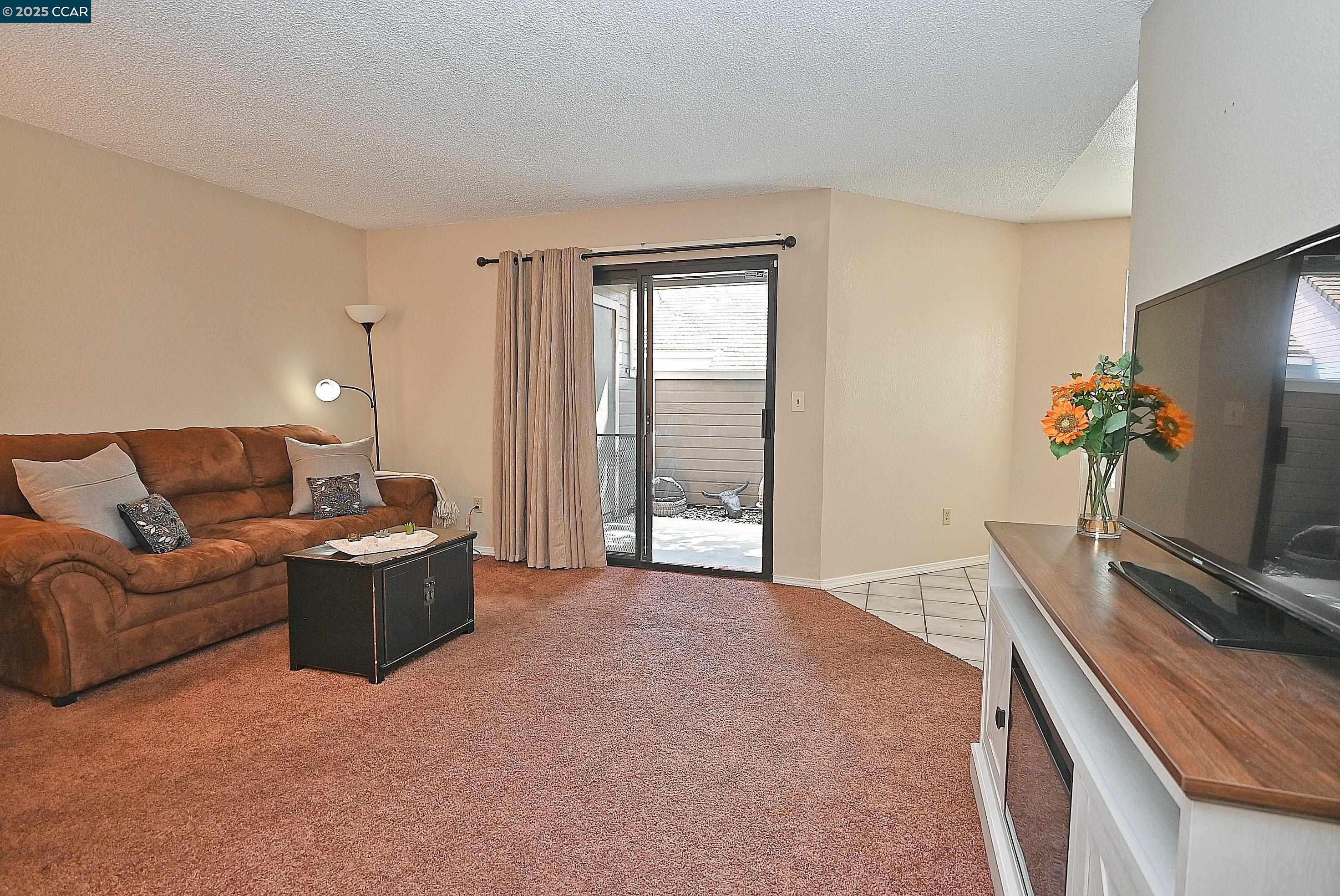 Photo #5: 41092045 Listing 