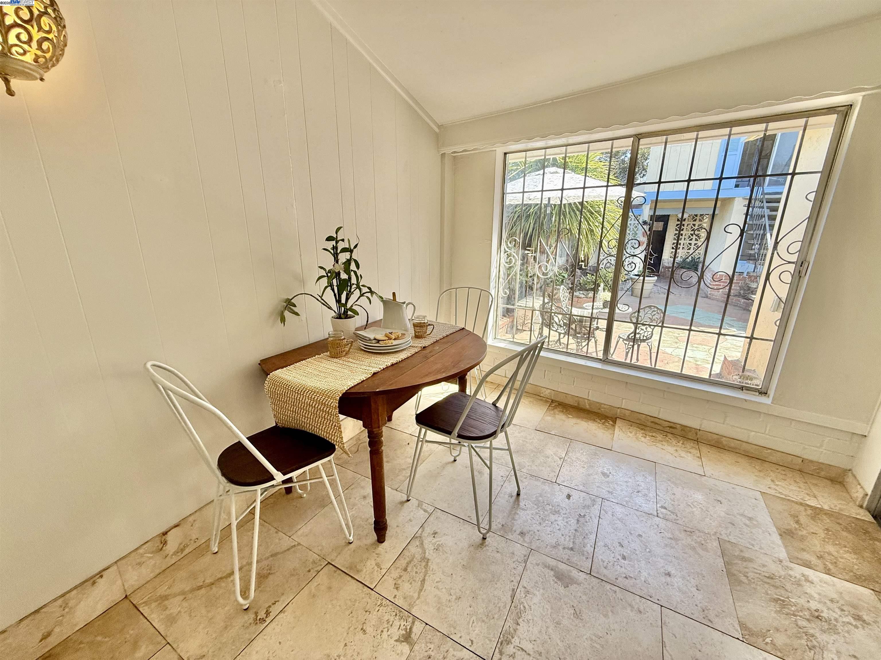 Detail Gallery Image 22 of 57 For 574 Lewis Ave, San Leandro,  CA 94577 - 2 Beds | 1 Baths