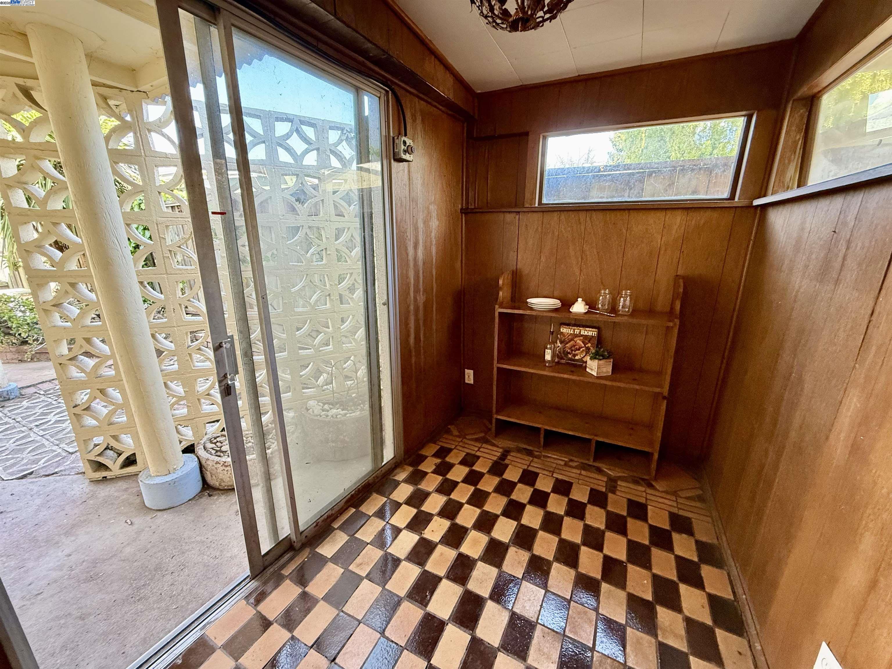 Detail Gallery Image 42 of 57 For 574 Lewis Ave, San Leandro,  CA 94577 - 2 Beds | 1 Baths