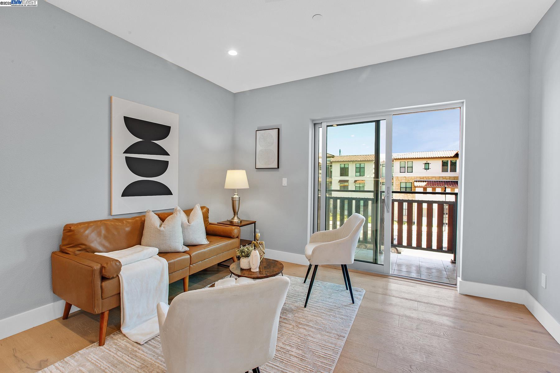 Detail Gallery Image 17 of 49 For 520 El Camino Real #202,  San Carlos,  CA 94070 - 2 Beds | 2 Baths