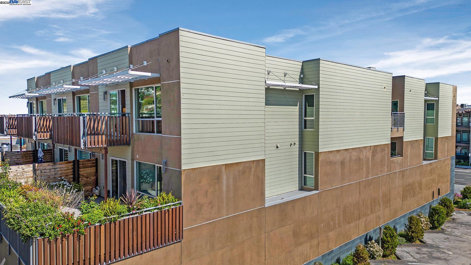 Detail Gallery Image 36 of 49 For 520 El Camino Real #202,  San Carlos,  CA 94070 - 2 Beds | 2 Baths