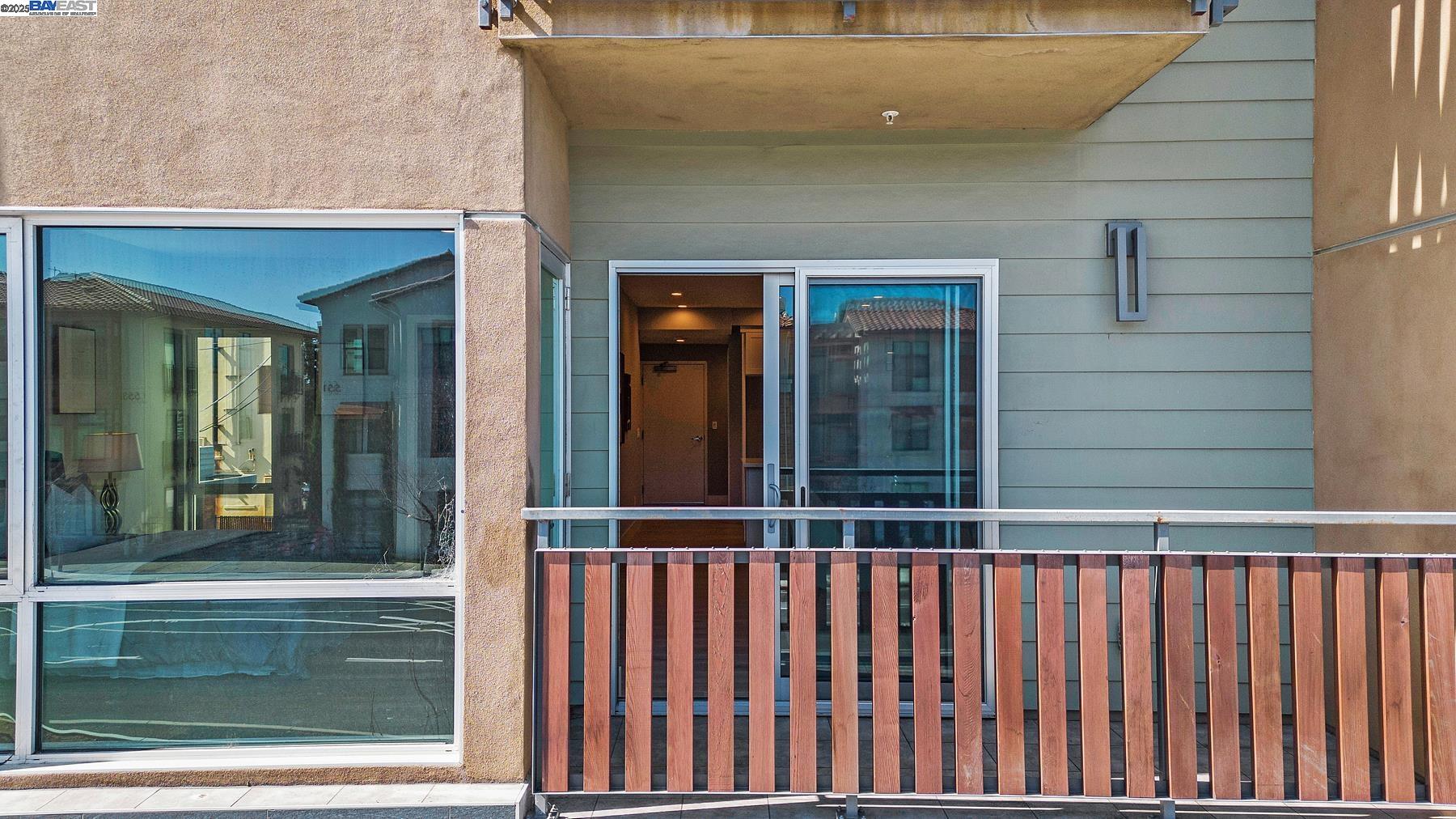 Detail Gallery Image 46 of 49 For 520 El Camino Real #202,  San Carlos,  CA 94070 - 2 Beds | 2 Baths