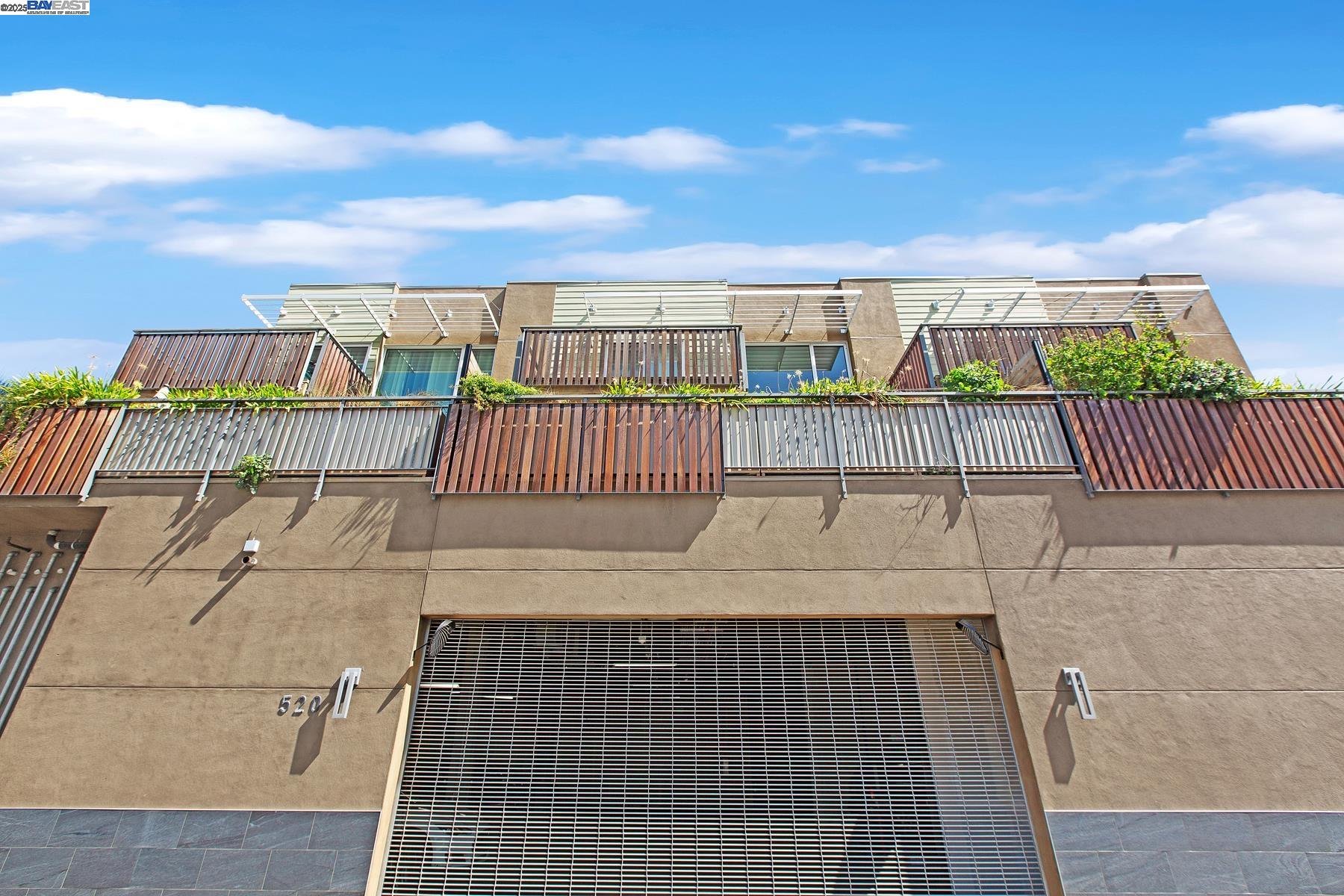Detail Gallery Image 31 of 49 For 520 El Camino Real #308,  San Carlos,  CA 94070 - 3 Beds | 2 Baths
