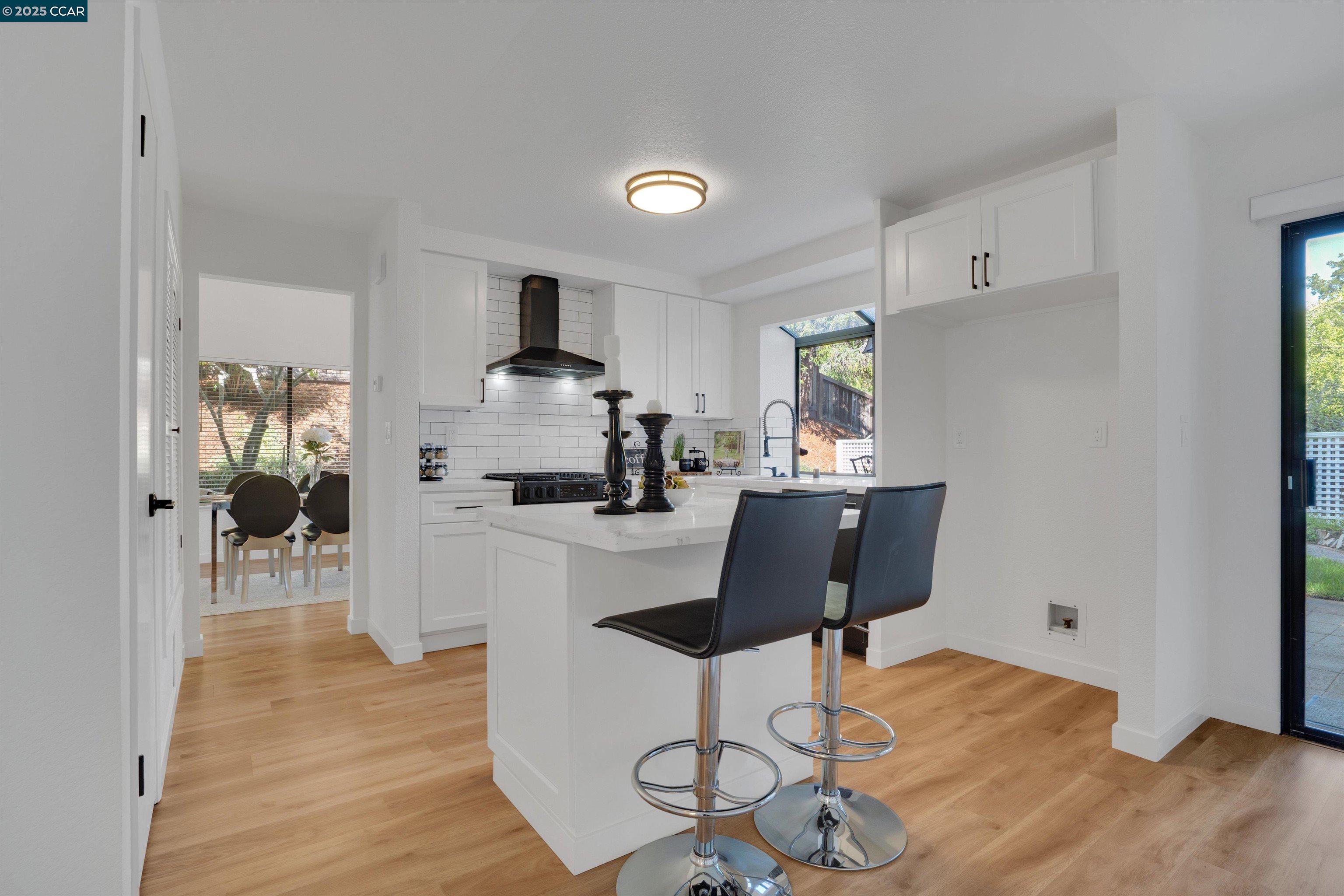 property-img