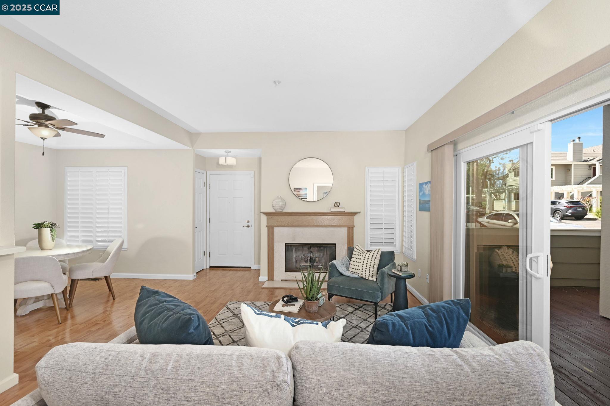 Photo #5: 41092089 Listing: Photo #5