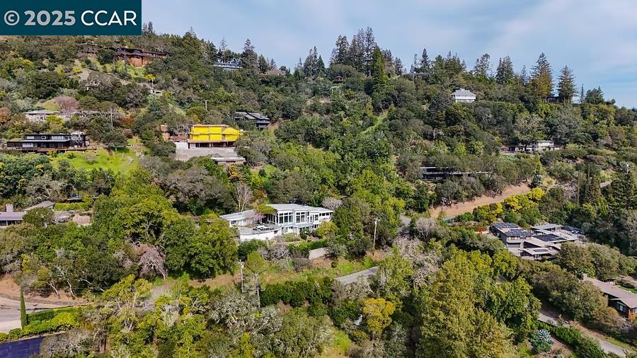 Detail Gallery Image 22 of 22 For Buckeye Way, Kentfield,  CA 94904 - 2 Beds | 2 Baths