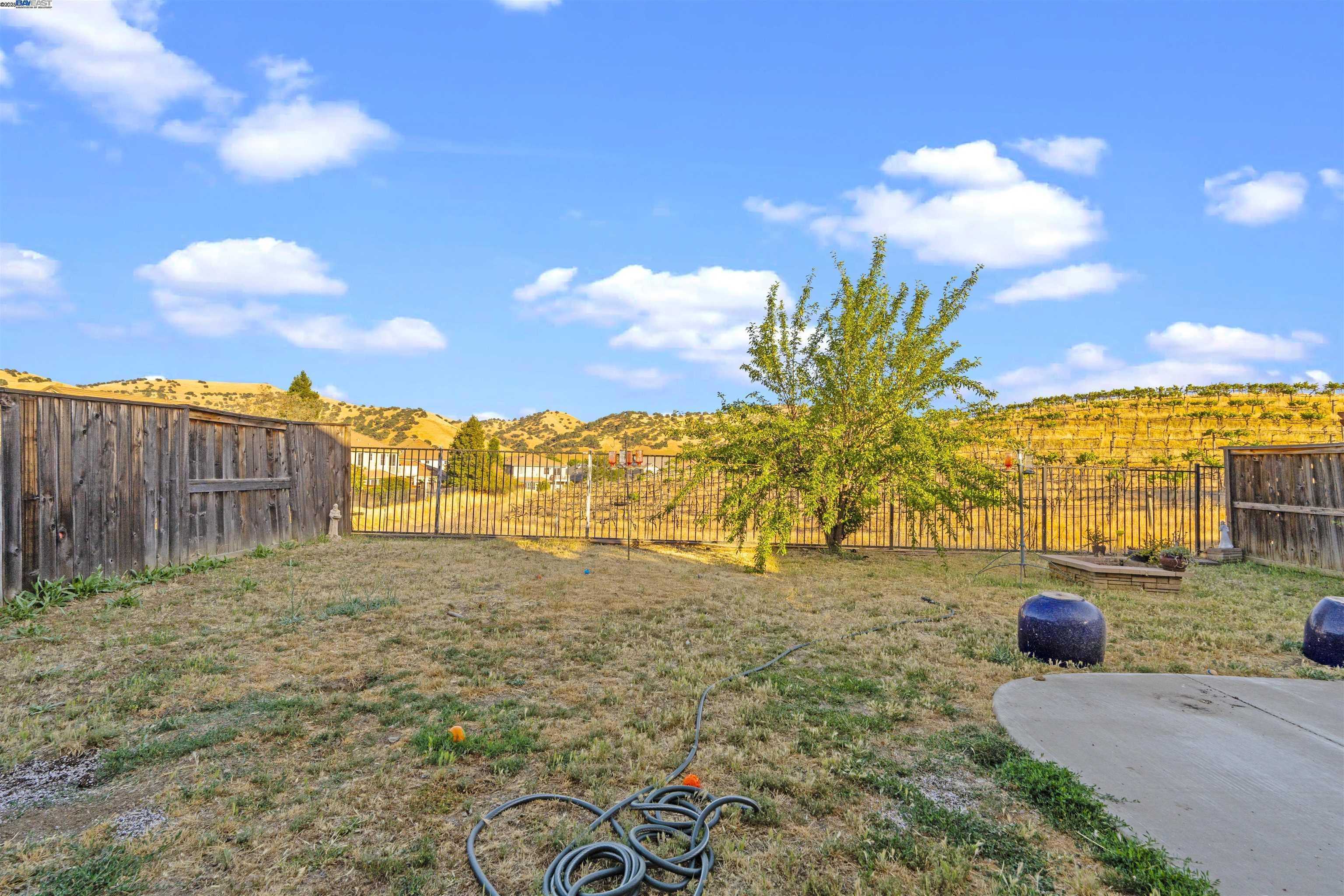 Detail Gallery Image 21 of 25 For 9516 Sarazen Ct, Patterson,  CA 95363 - 4 Beds | 3/1 Baths