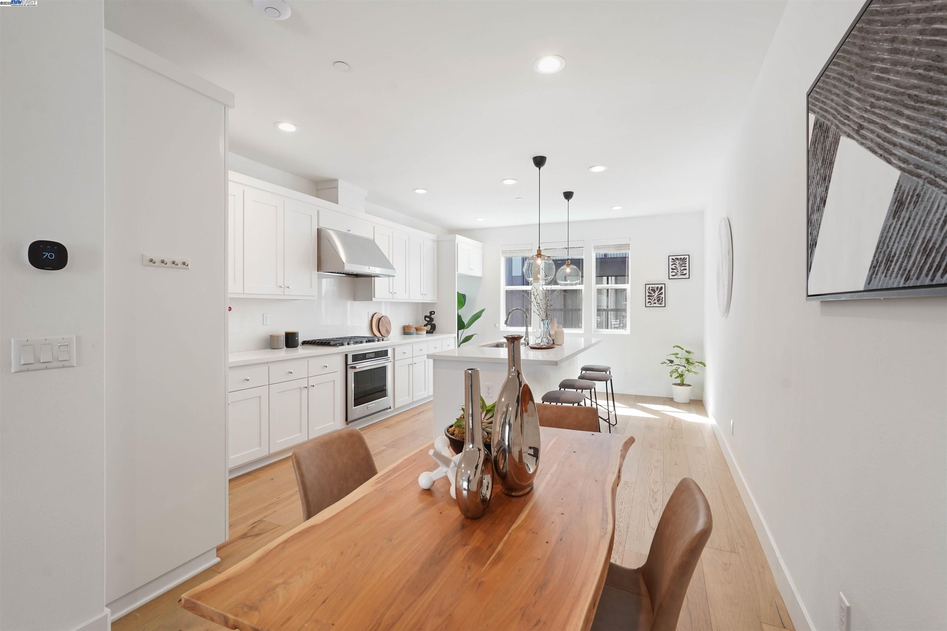 Photo #3: 41092105 Listing 