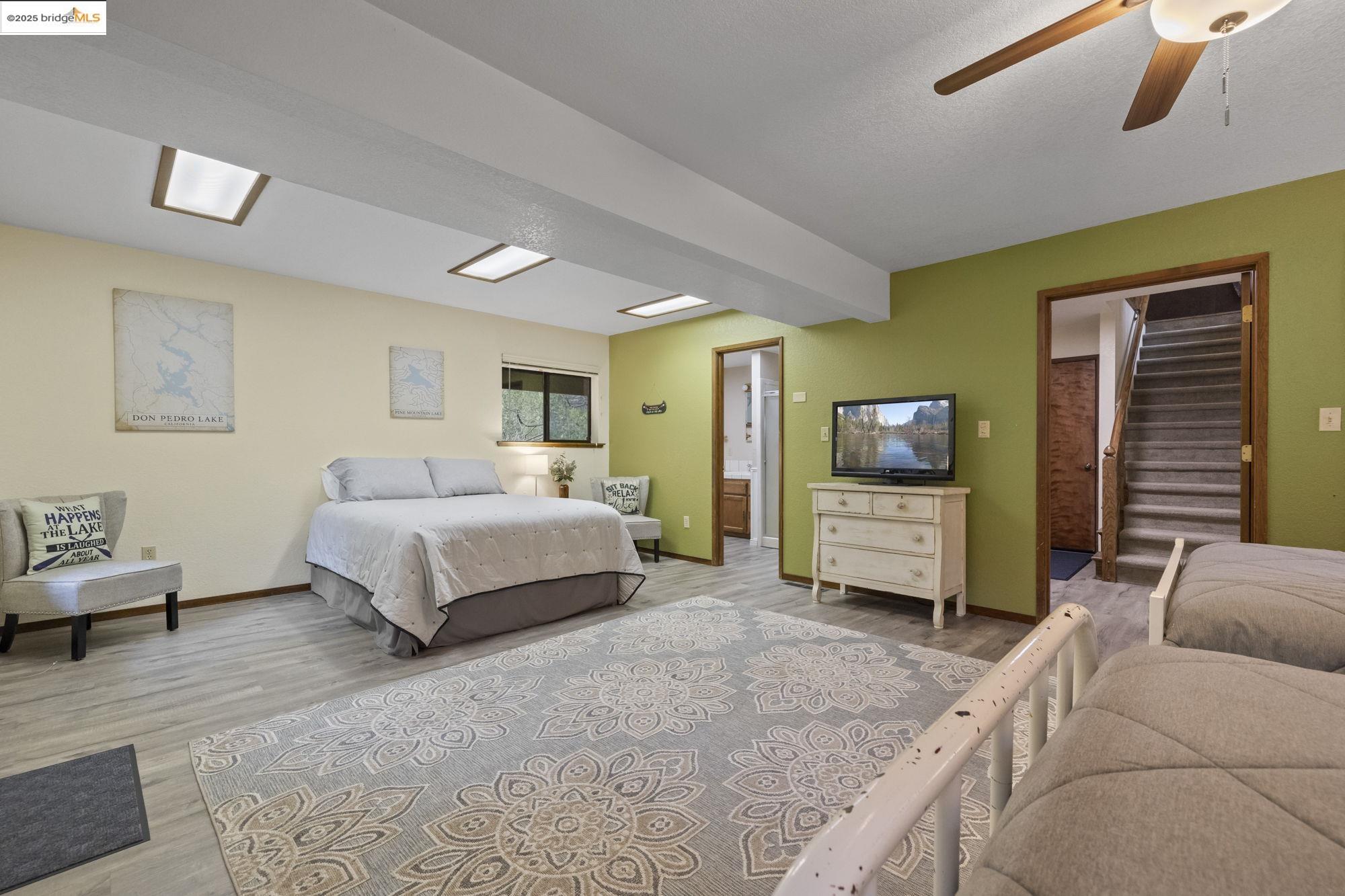 Detail Gallery Image 28 of 50 For 20197 Upper Skyridge Dr, Groveland,  CA 95321 - 3 Beds | 3 Baths