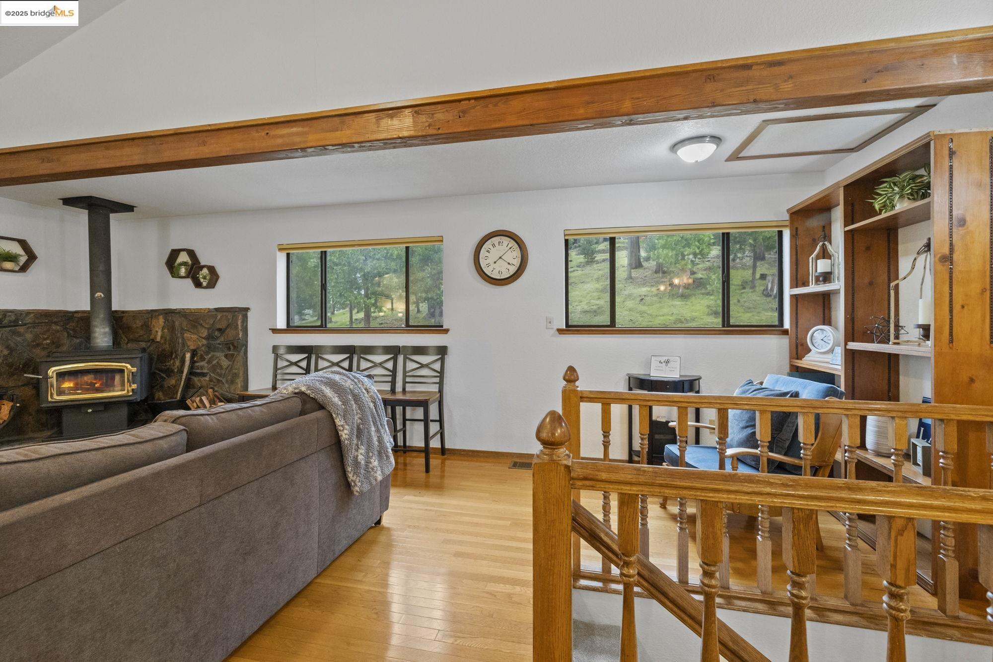 Detail Gallery Image 9 of 50 For 20197 Upper Skyridge Dr, Groveland,  CA 95321 - 3 Beds | 3 Baths