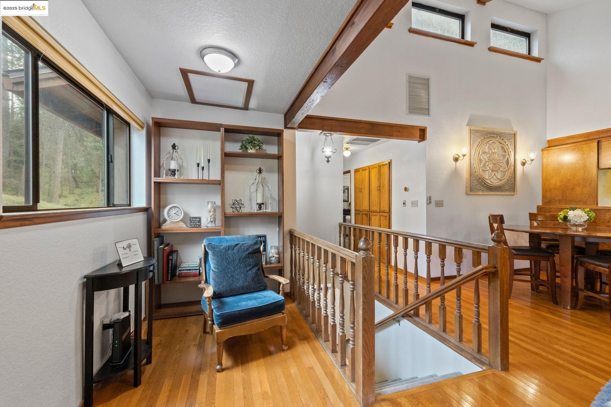 Detail Gallery Image 10 of 50 For 20197 Upper Skyridge Dr, Groveland,  CA 95321 - 3 Beds | 3 Baths