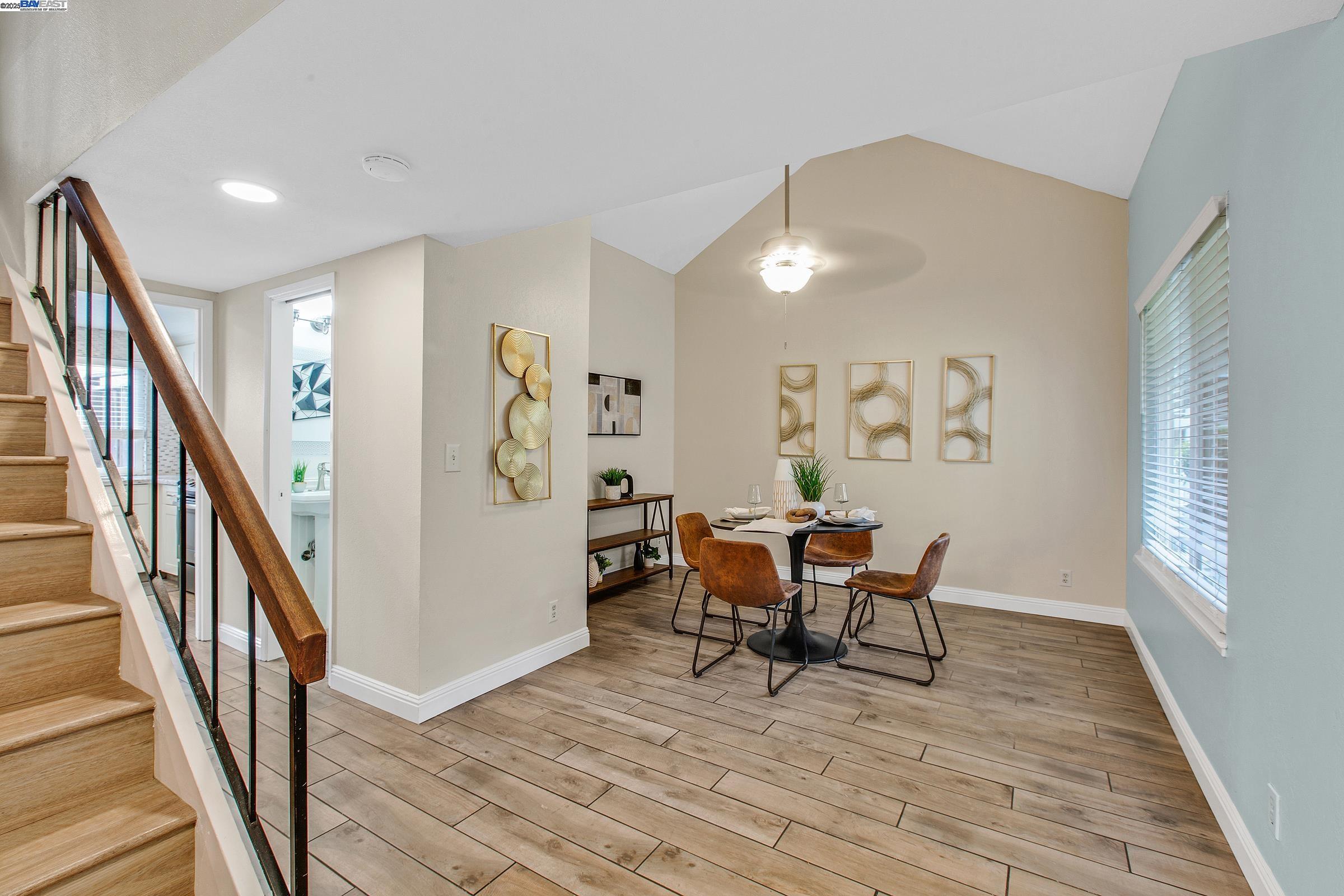 Detail Gallery Image 4 of 32 For 108 Morrow Ct, San Jose,  CA 95139 - 3 Beds | 2/1 Baths