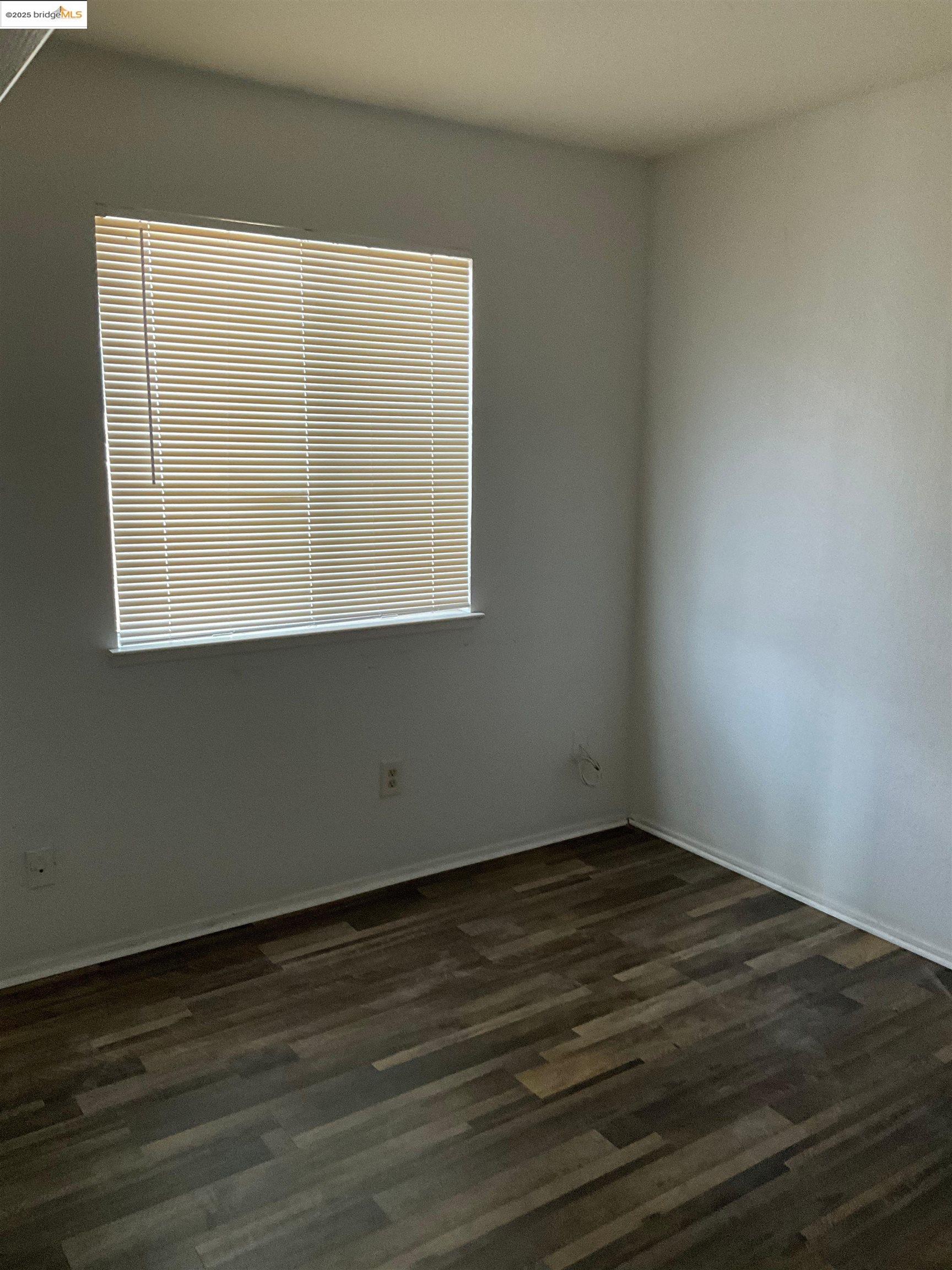 Detail Gallery Image 13 of 13 For 1770 Domaine Way, Oakley,  CA 94561 - 3 Beds | 2 Baths