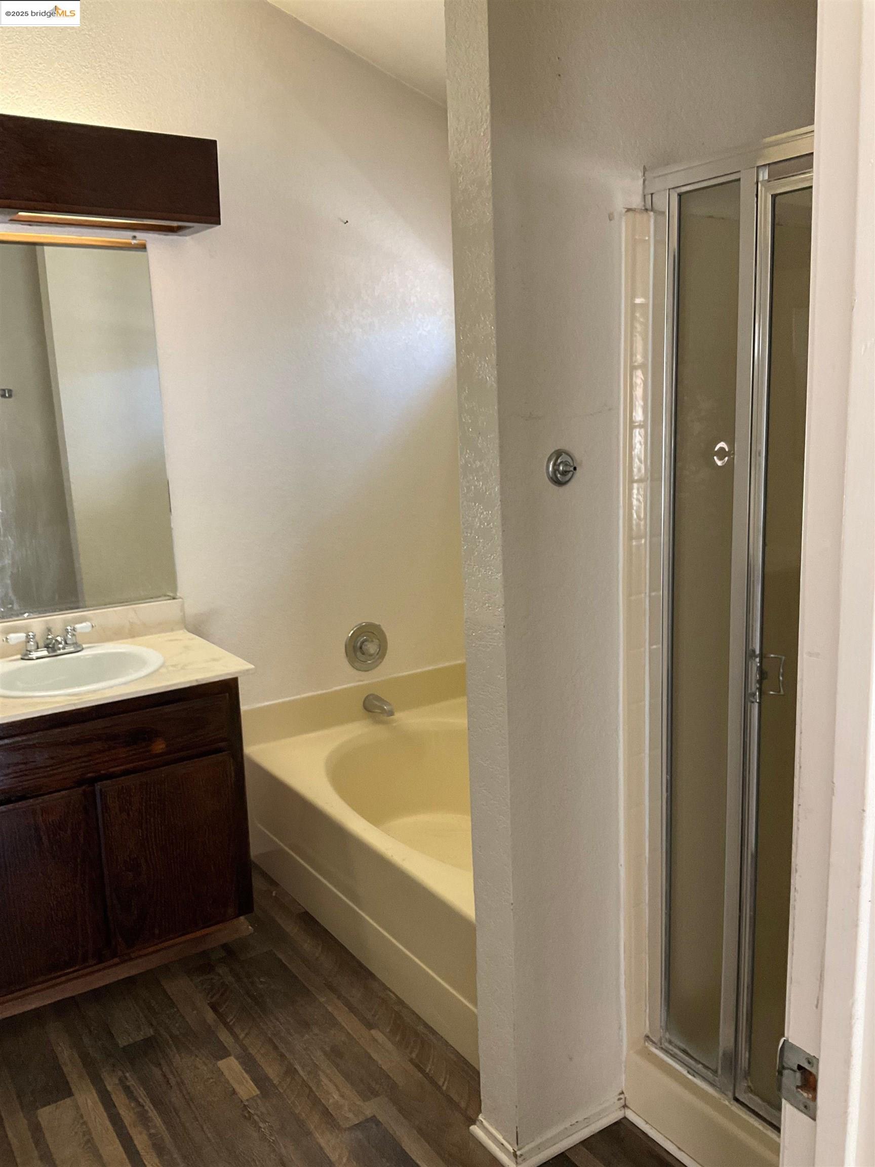 Detail Gallery Image 3 of 13 For 1770 Domaine Way, Oakley,  CA 94561 - 3 Beds | 2 Baths